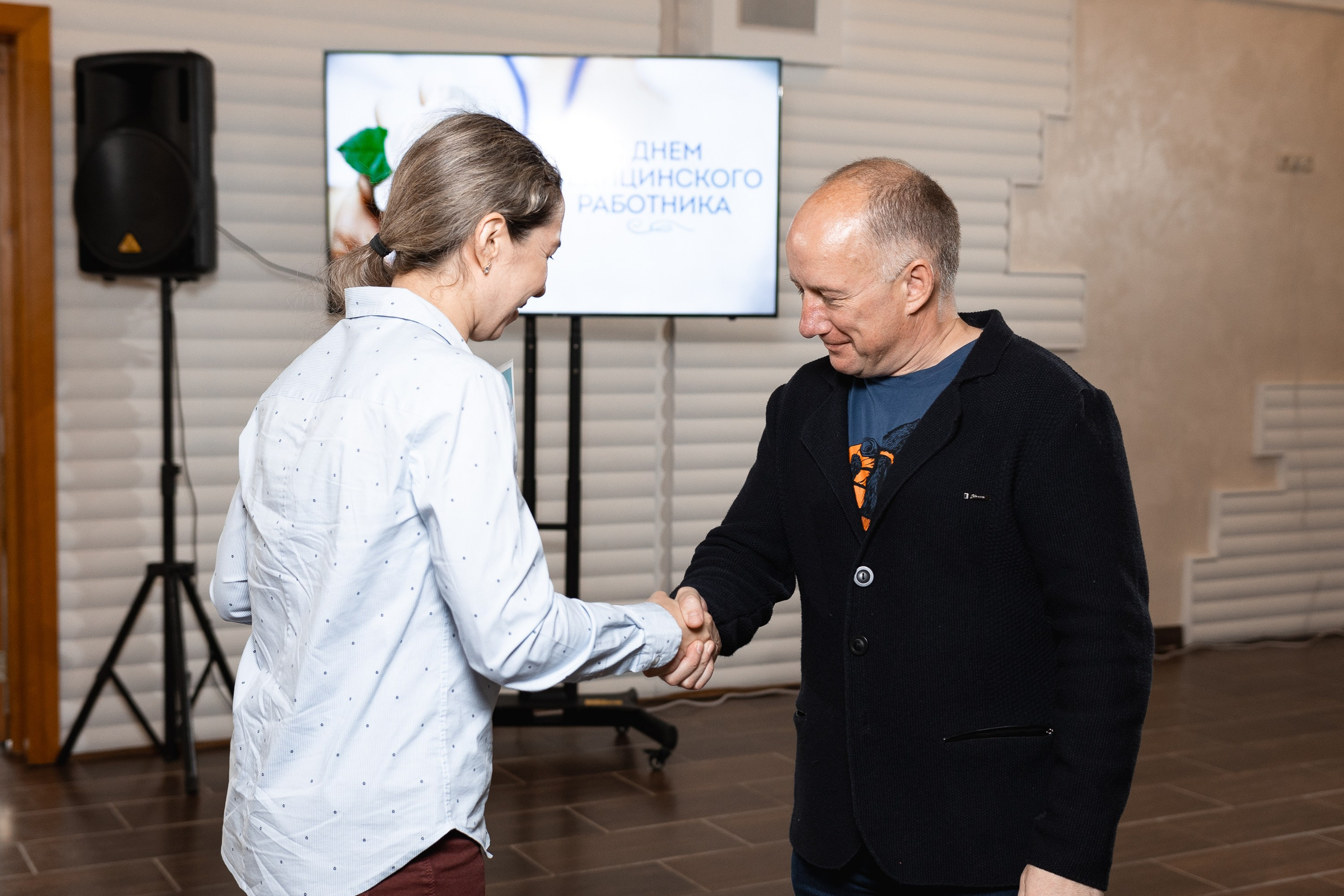 Профессиональный фотограф на выездные мероприятия и тимбилдинги Андрей Алексеев