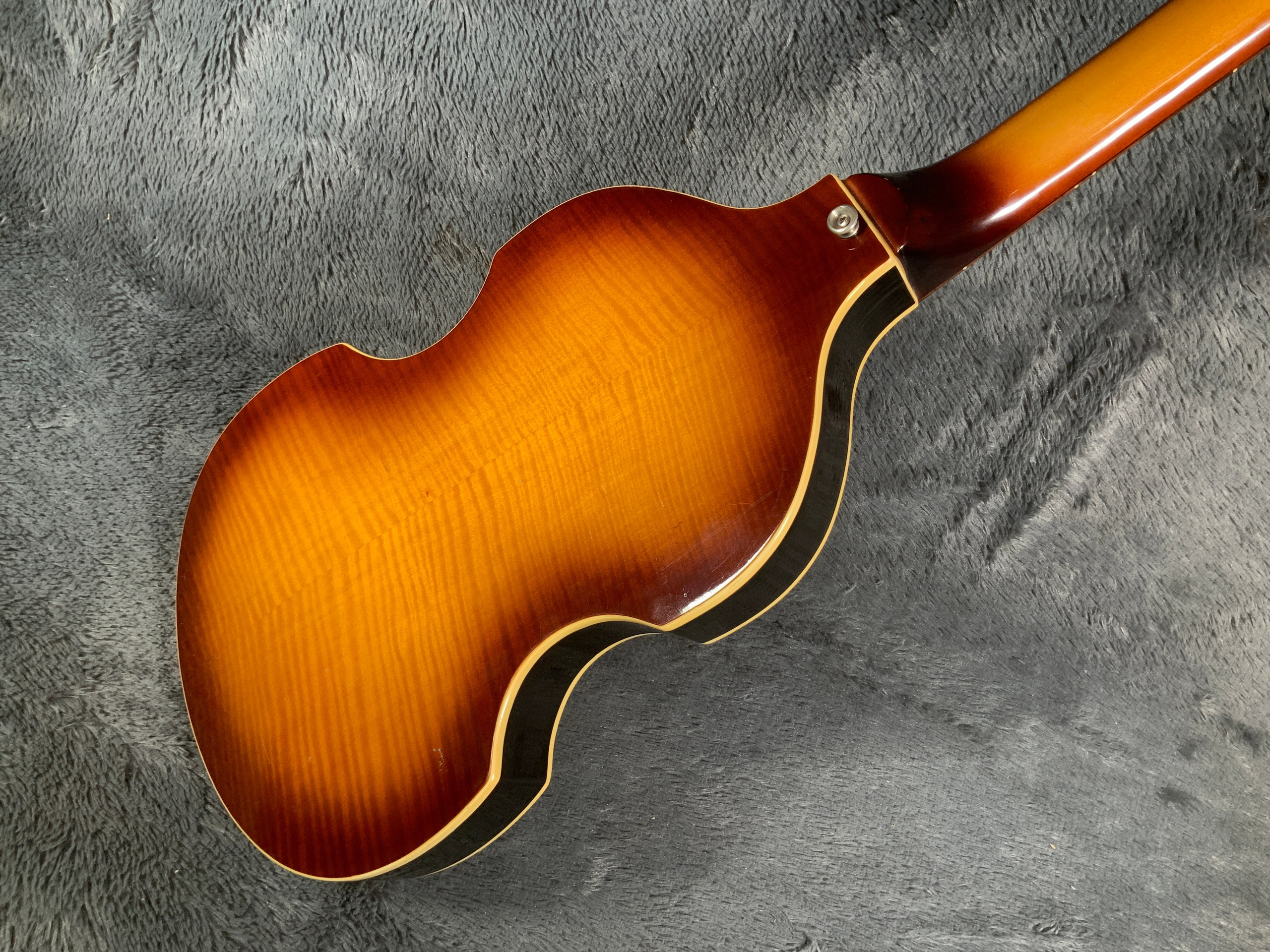 Norwegian Wood Vaio Bass