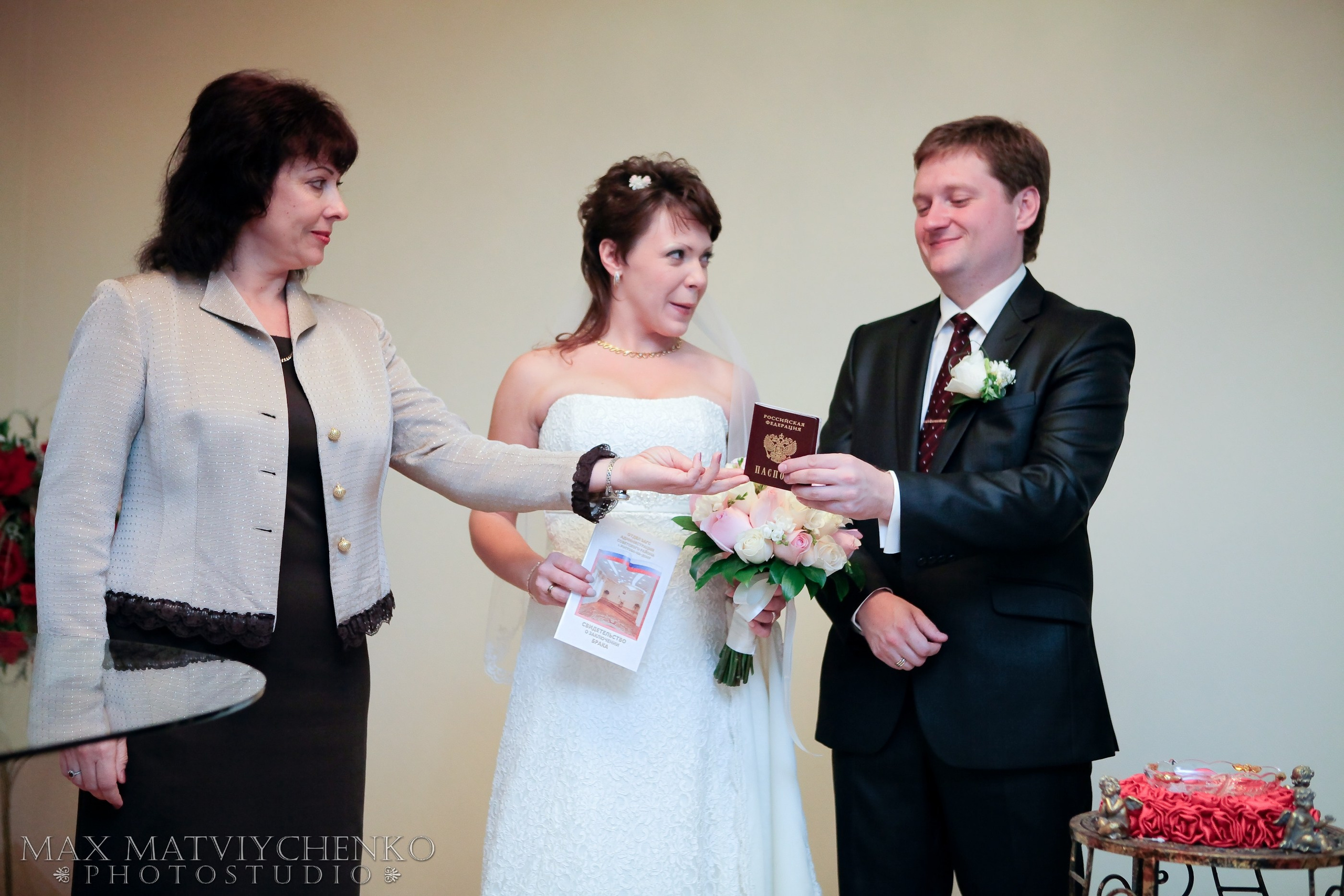 Регистрация/Register. Максим Матвийченко и Виктория Басова профессионалы своего дела