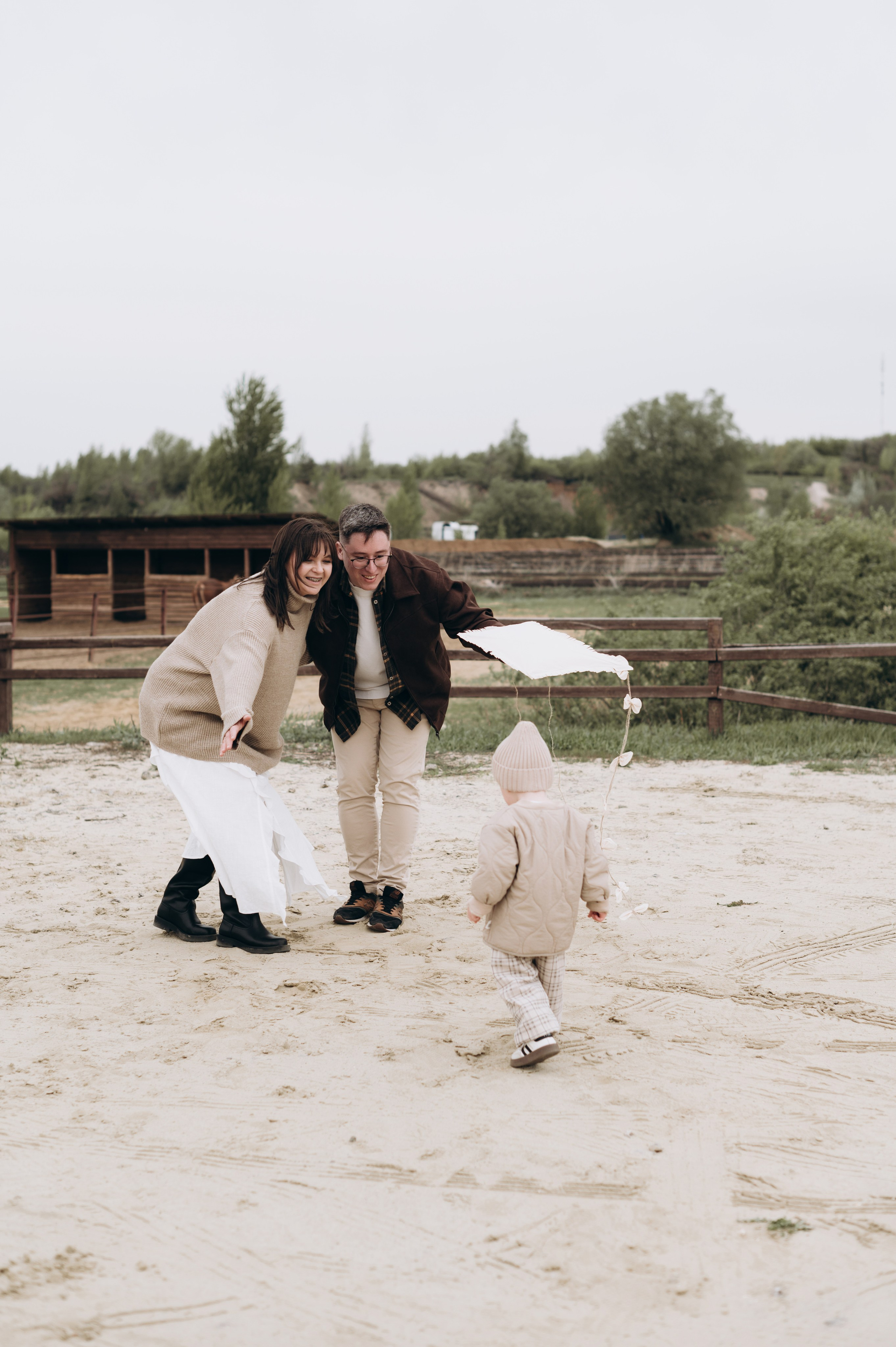 Прогулка с воздушным змеем. Семейный фотограф Воронеж Евгения Богданова