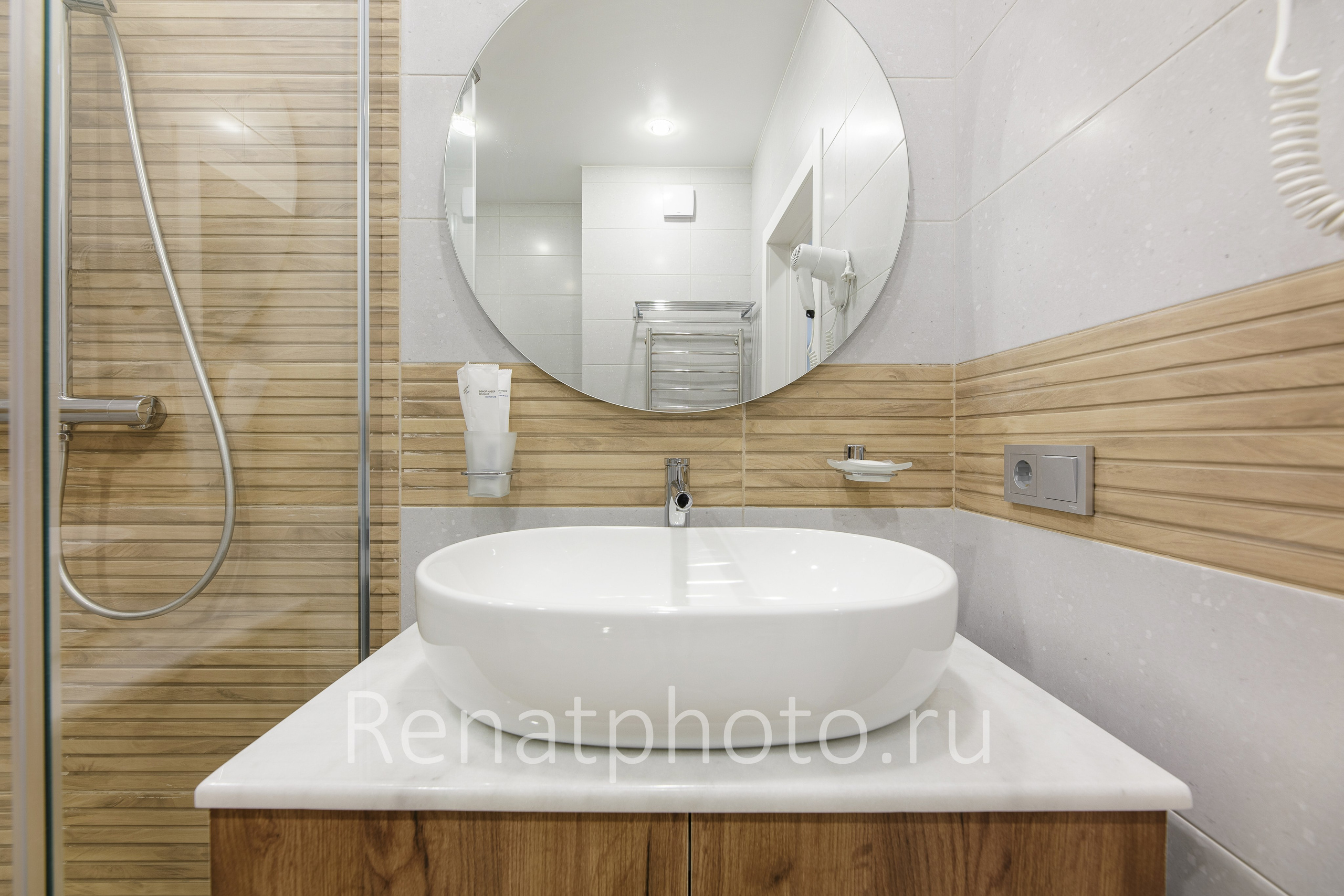 Renatphoto-Профессиональная фотосъемка номеров в отелях. Профессиональная фотосъёмка интерьеров, предметная фотосессия еды для меню г. Анапа