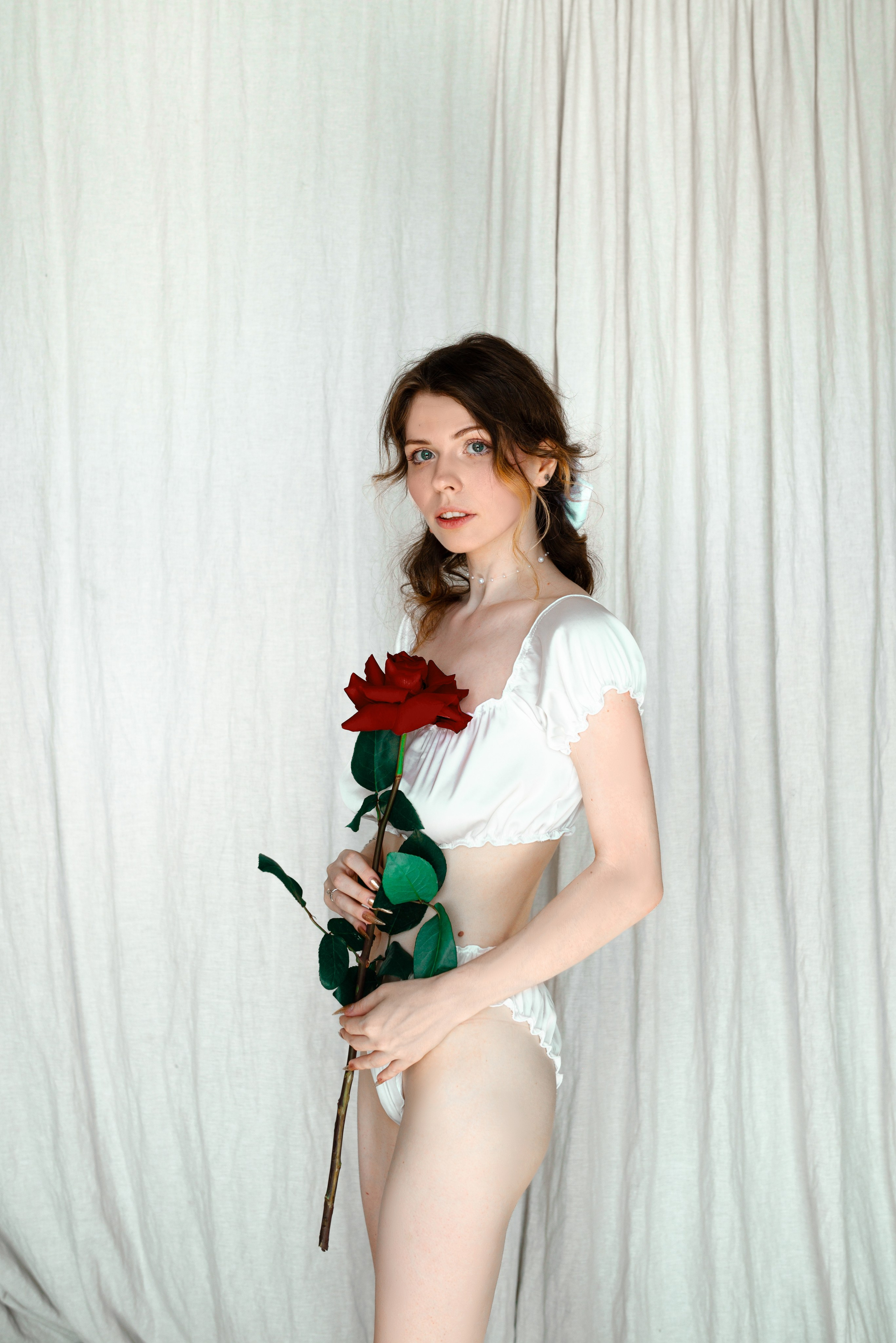 Карина и Женя. Студия Indoor. Свадебный фотограф в городе Минск Крохмалюк Анна