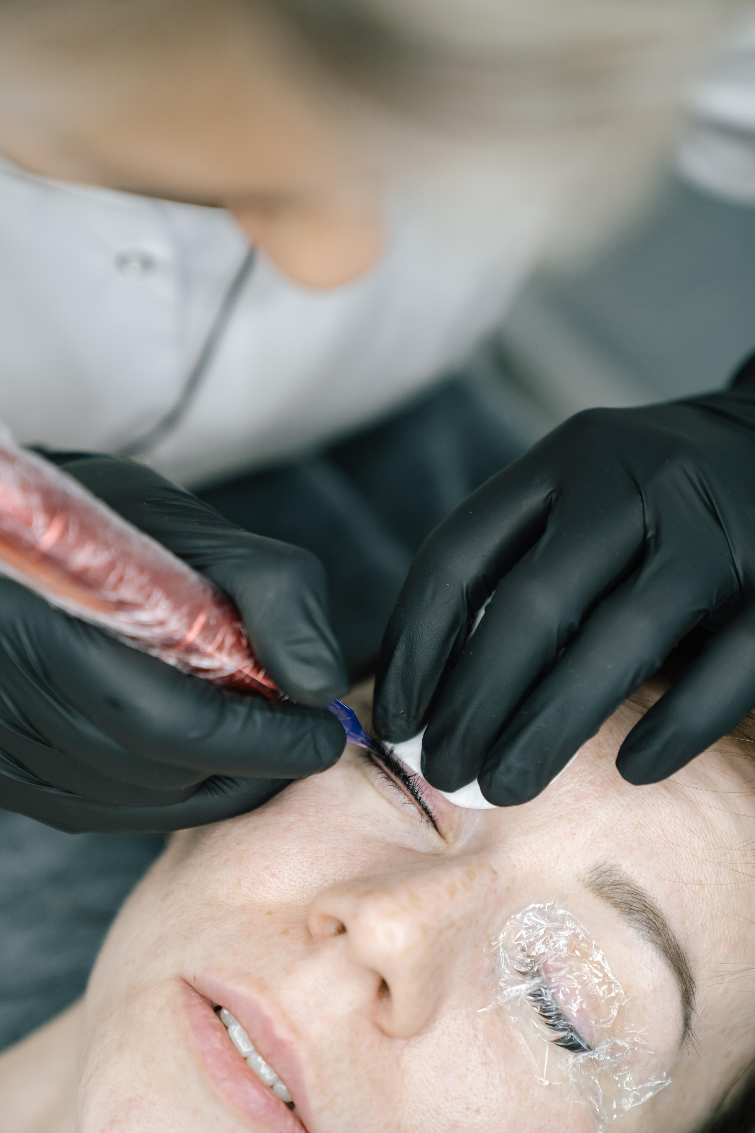 Мастер по перманентному макияжу. Фотограф в Москве Ирина Малахова