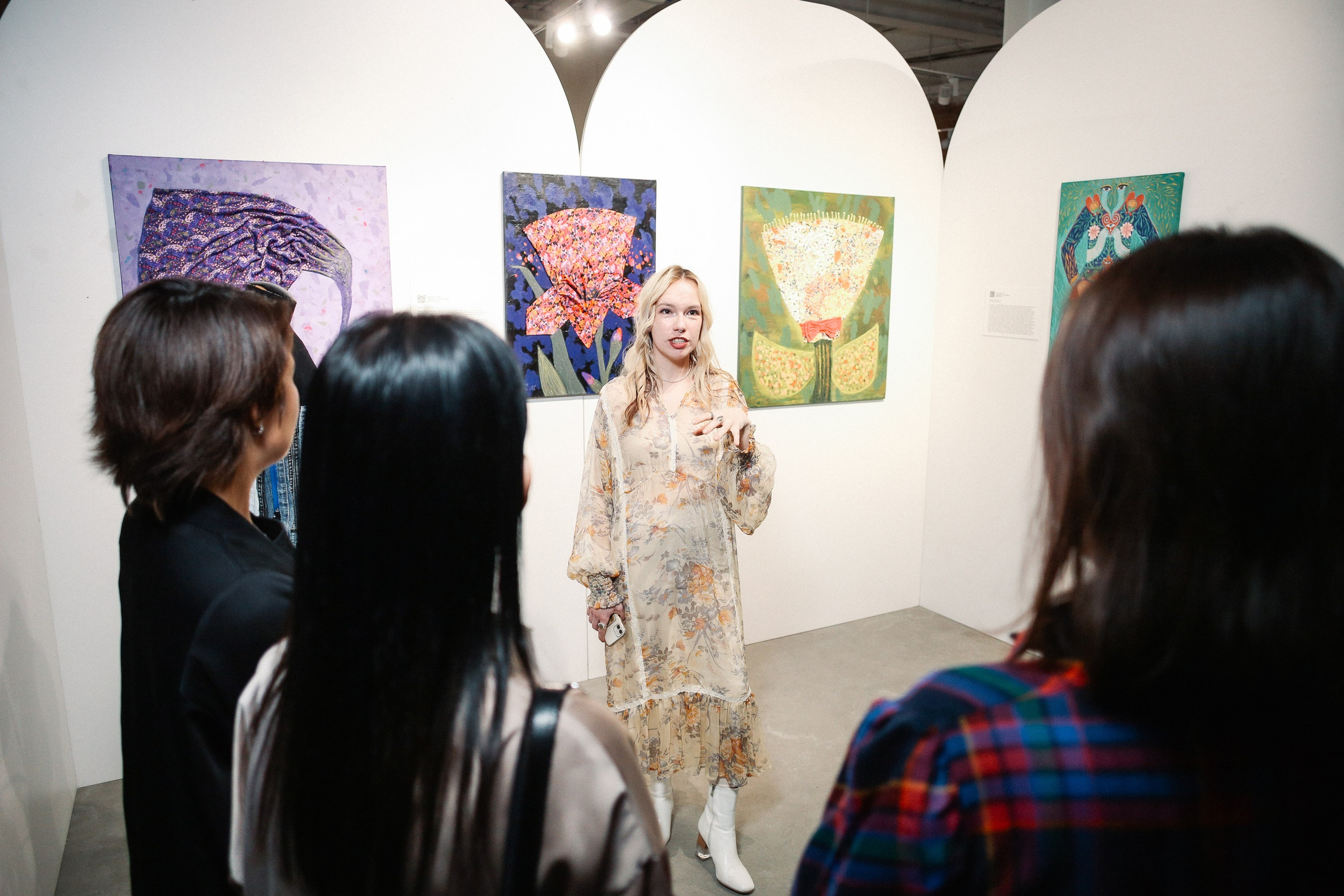 Открытие выставки в галерее. Портретный и репортажный фотограф. Мыльников Илья