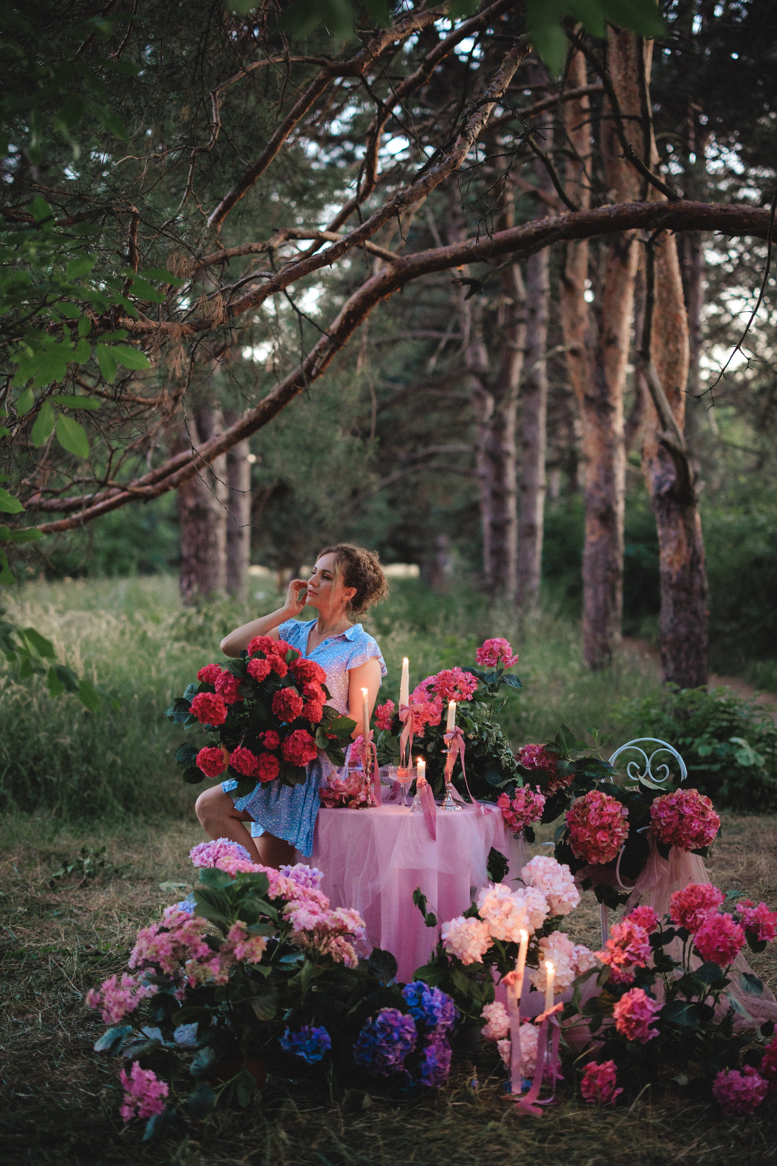 Цветочная фотосессия в лесу. Семейный и детский фотограф в Краснодаре Анна Трашкова