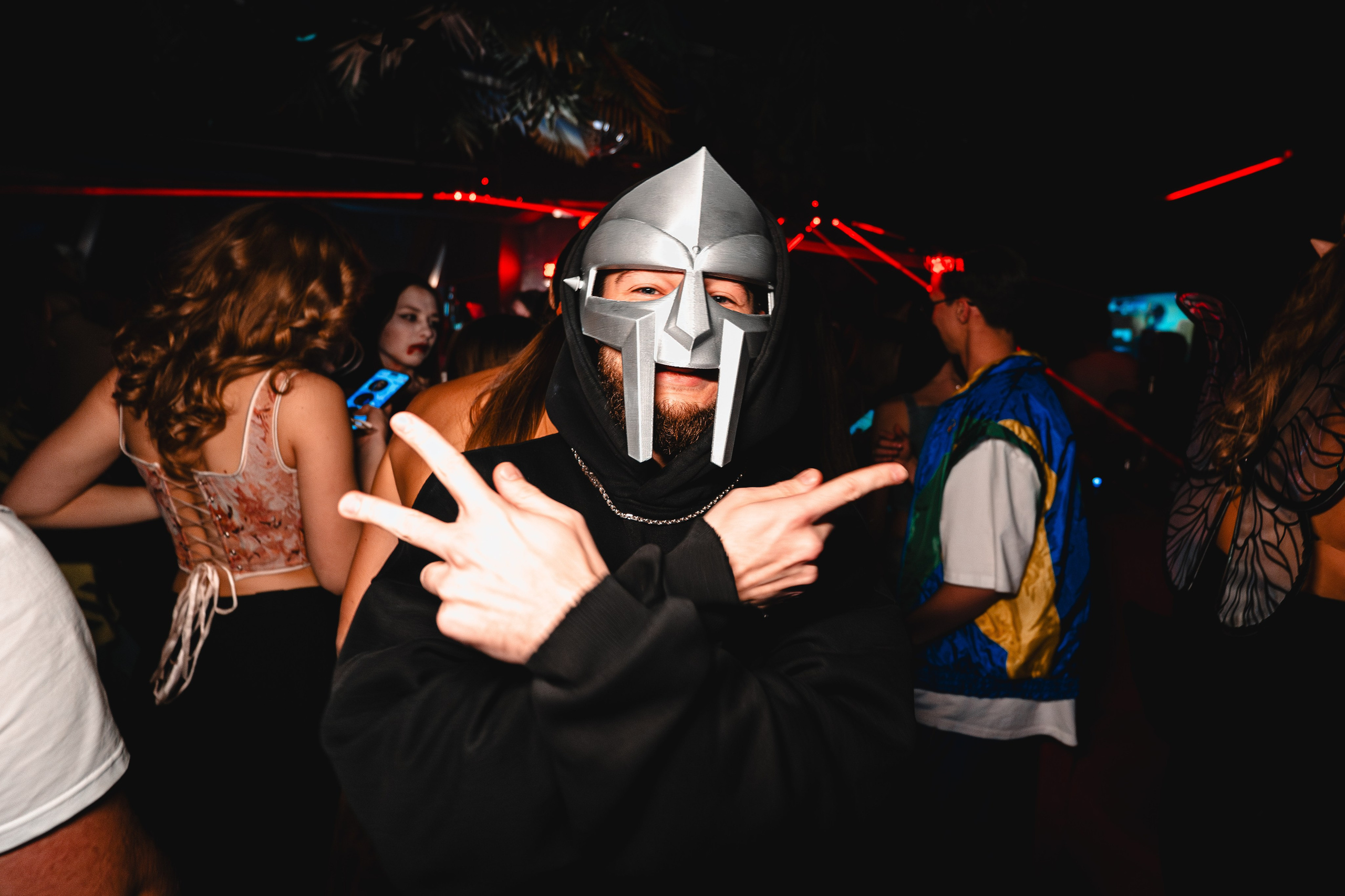 AIR. Репортажный фотограф Даниил Коваленко