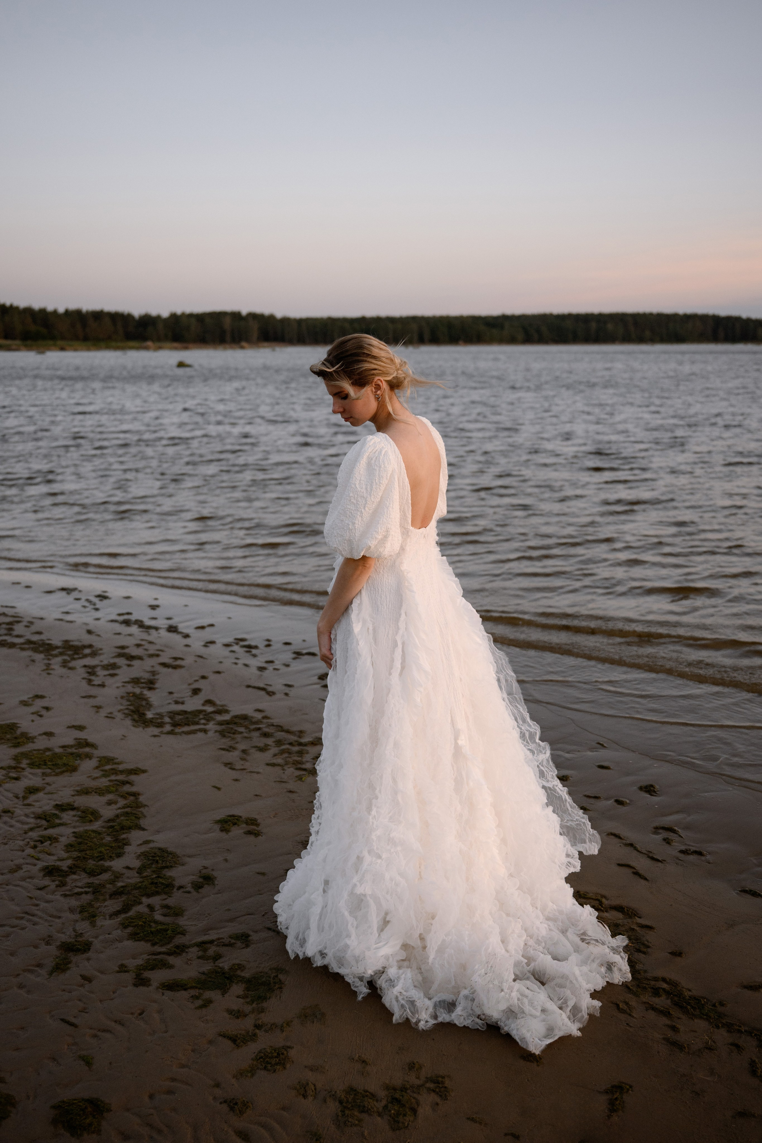 На берегу залива. Свадебный фотограф в Санкт-Петербурге, Москве, СПб Сергей Поддубный