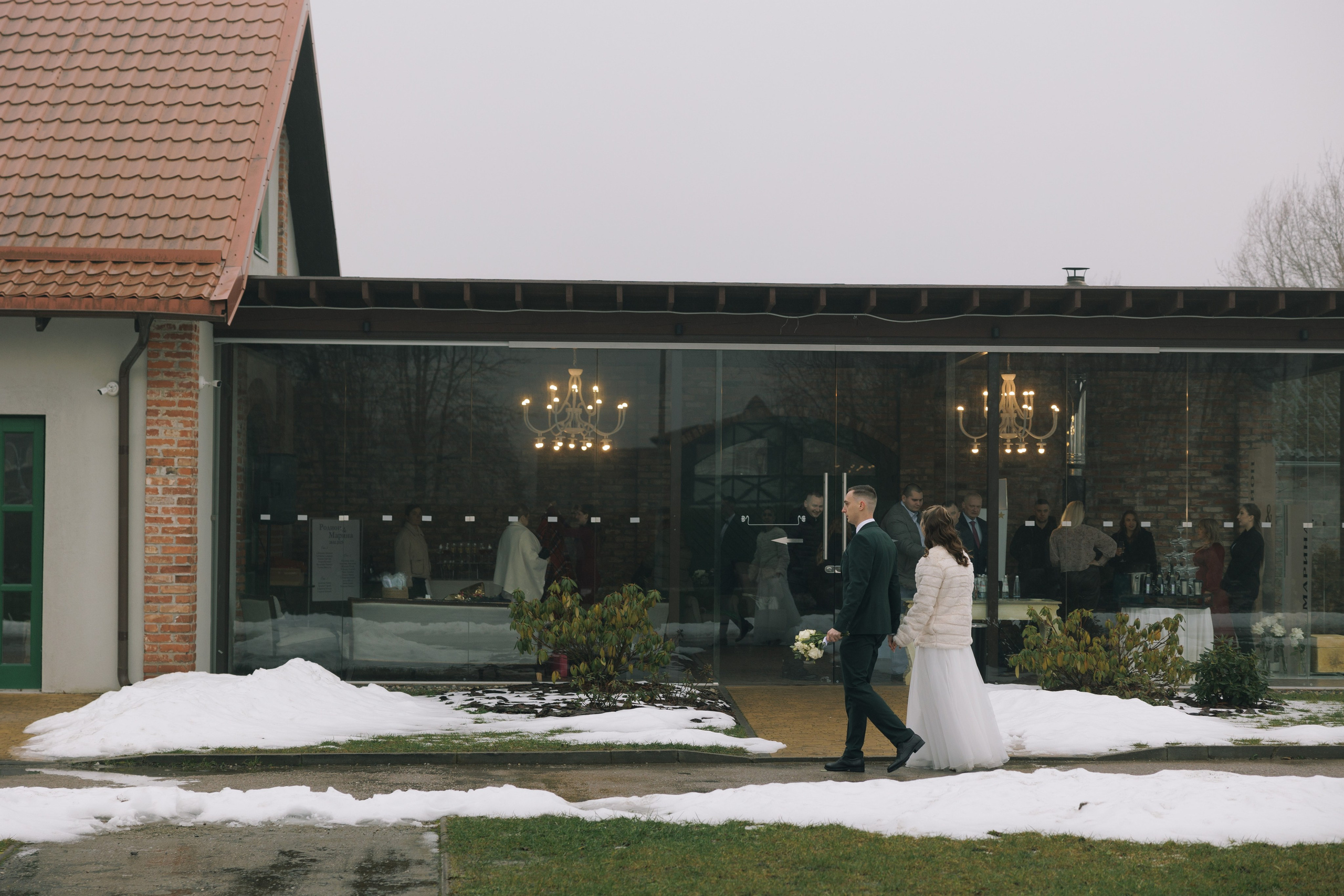 Банкет Усадьба зал «Конюшня». Свадебный фотограф Калининград