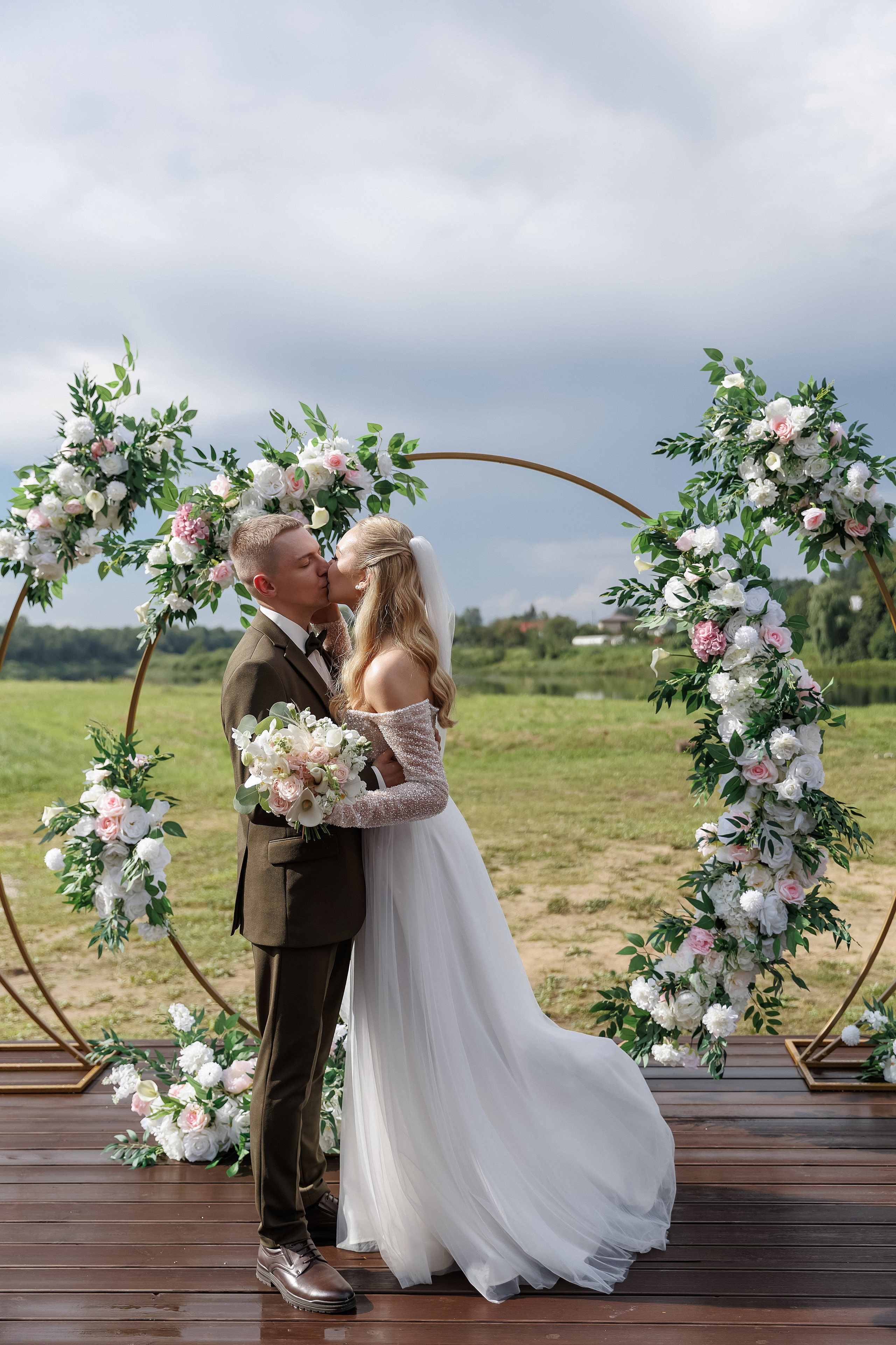 Елизавета и Герман. Свадебный фотограф в Пскове и Санкт-Петербурге | Анна Голикова