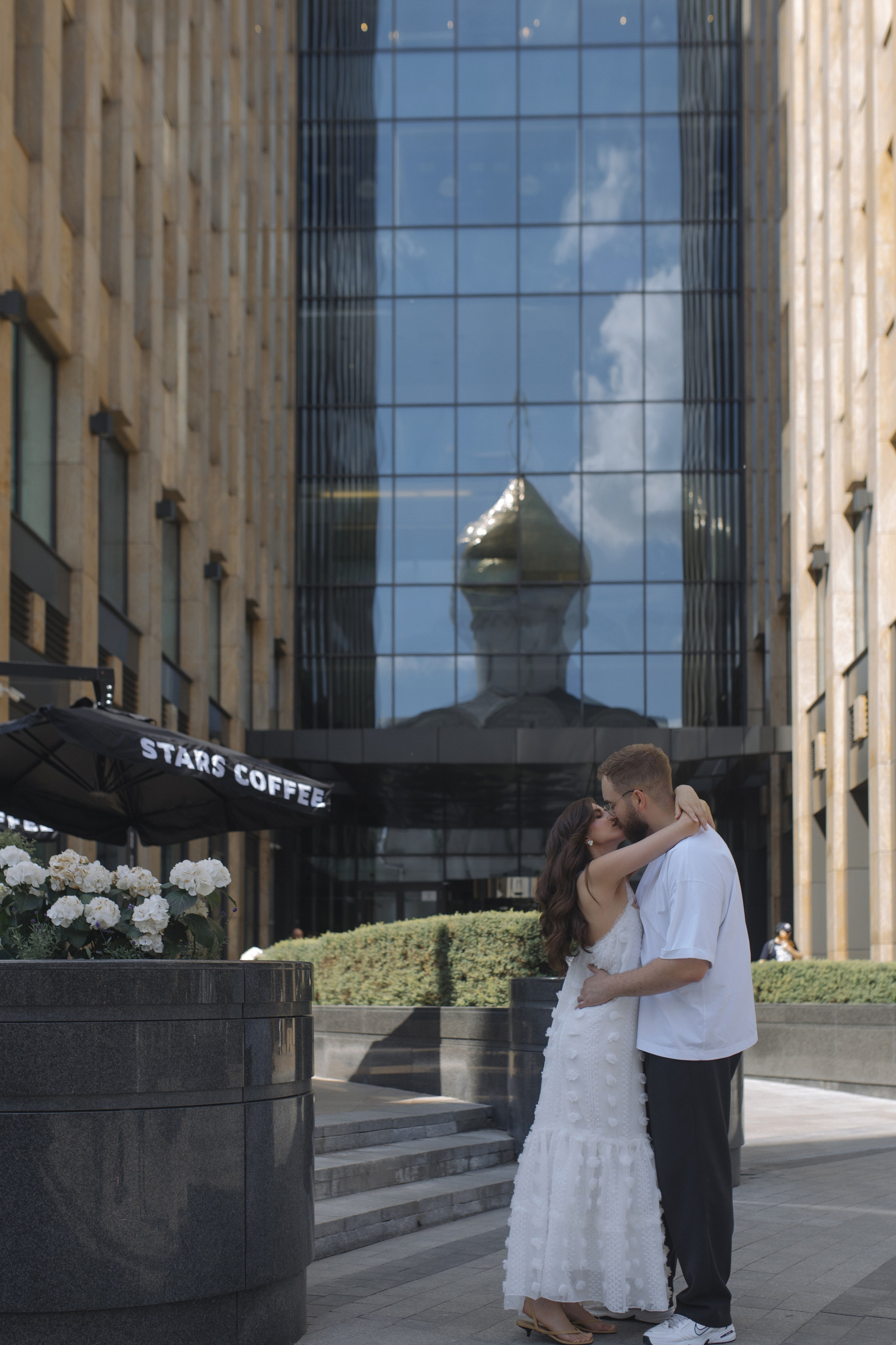 Город дорог — город Любви