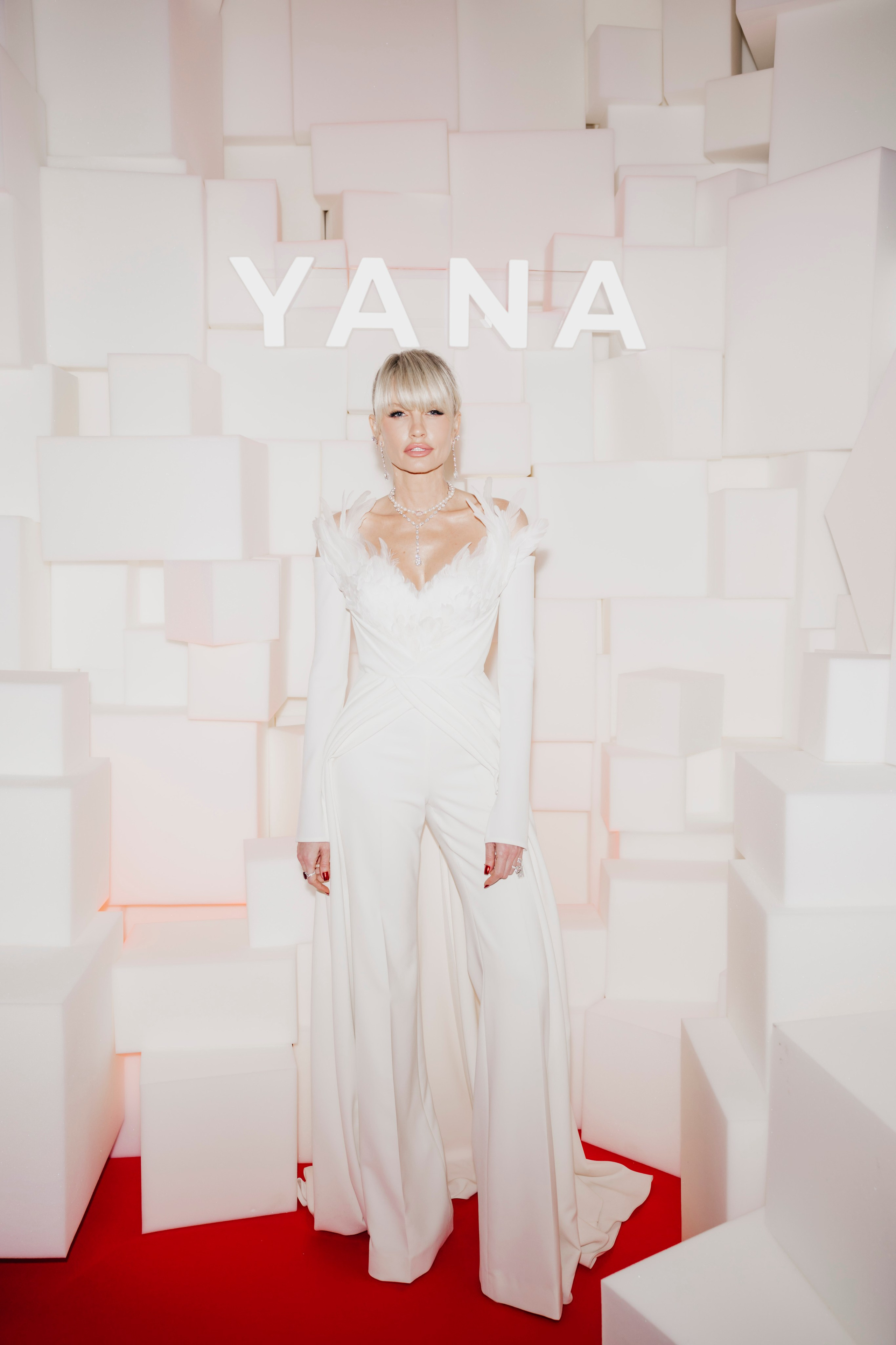 Яна Раскавалова на Снежном коктейле Яны Раскаваловой 