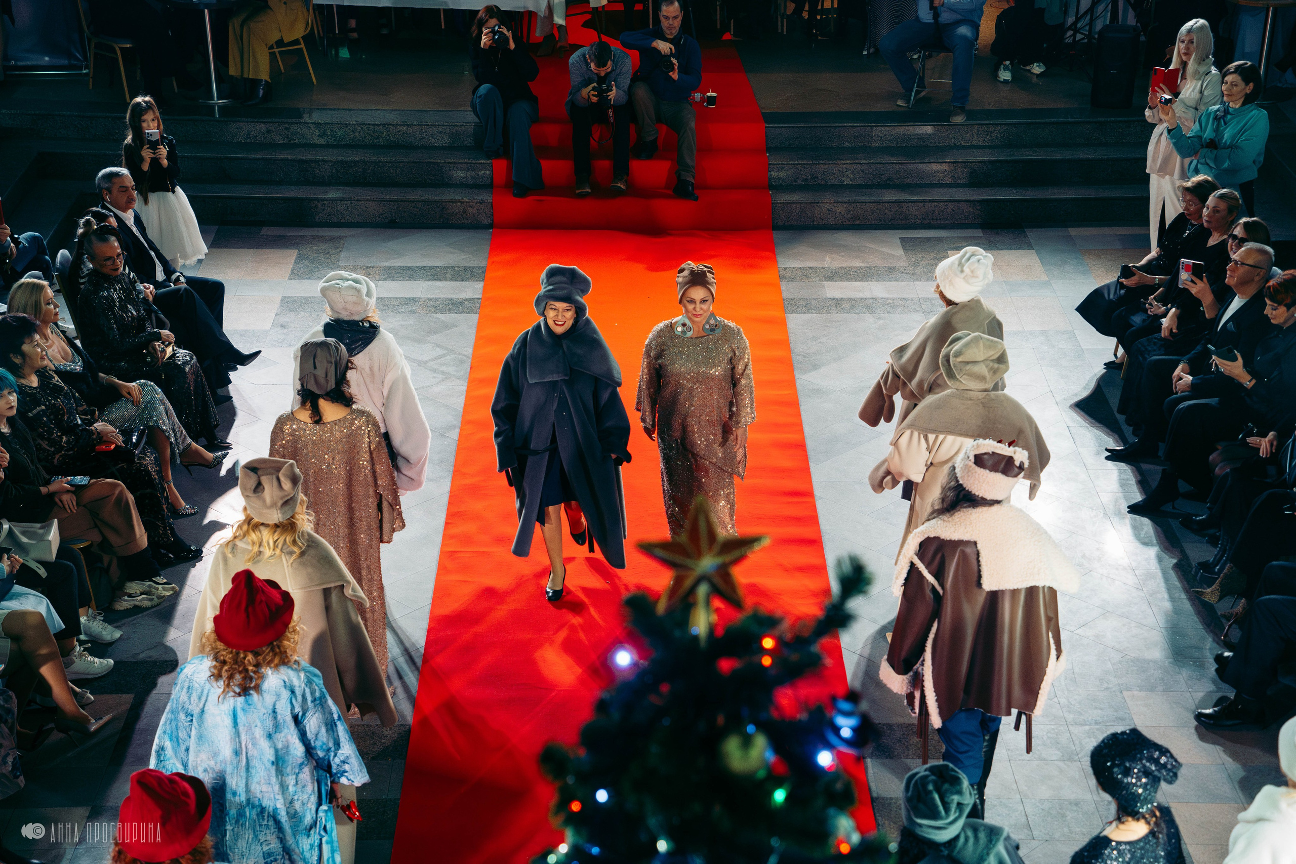 «Змеи и лестницы», Новогоднее дефиле. Ваш фотограф в Санкт-Петербурге Анна Просвирина