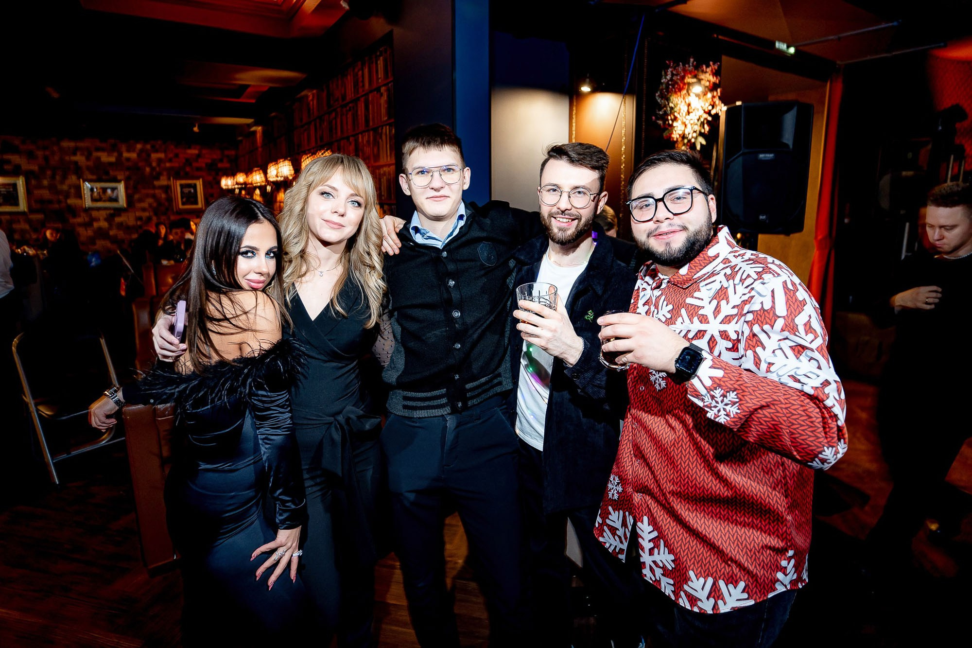 Новый год 2024 в Peoples. Сергей Кошкин. Репортажная и ивент-фотография в Сургуте