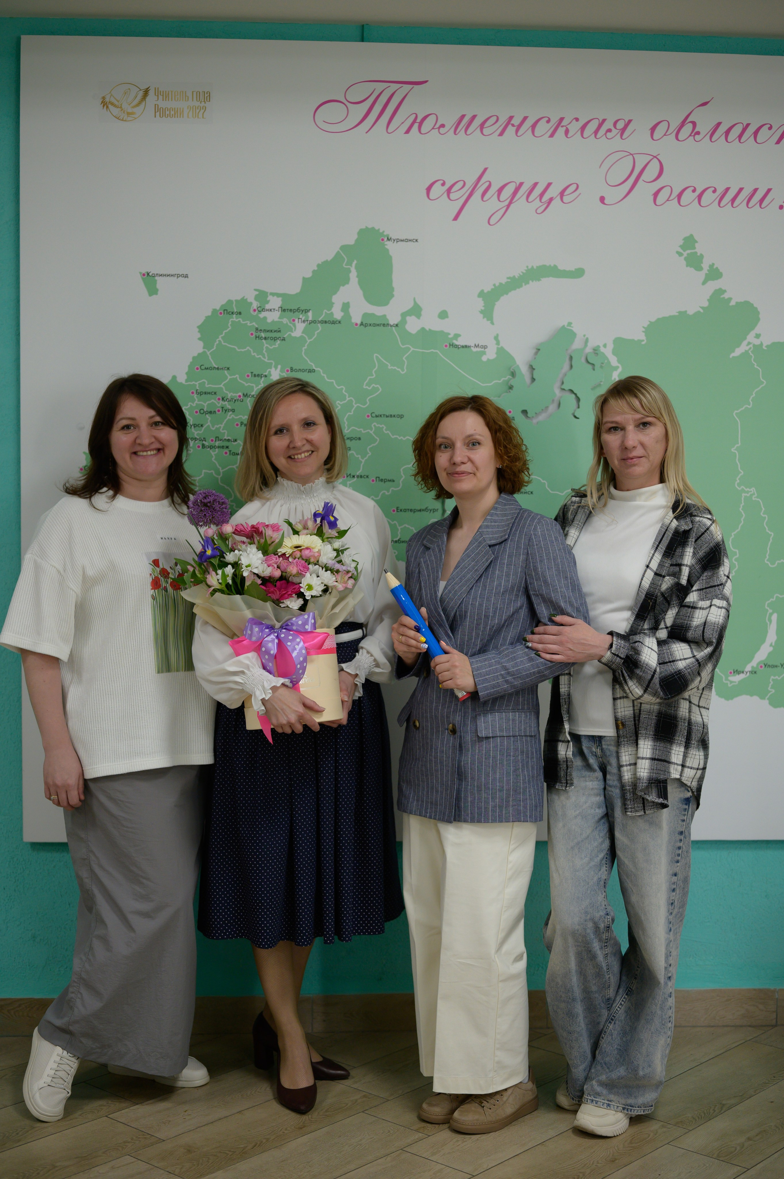 Выпускной 4Б гимназия № 16. Фотограф новорожденных, семейный детский в Тюмени Татьяна Морозова