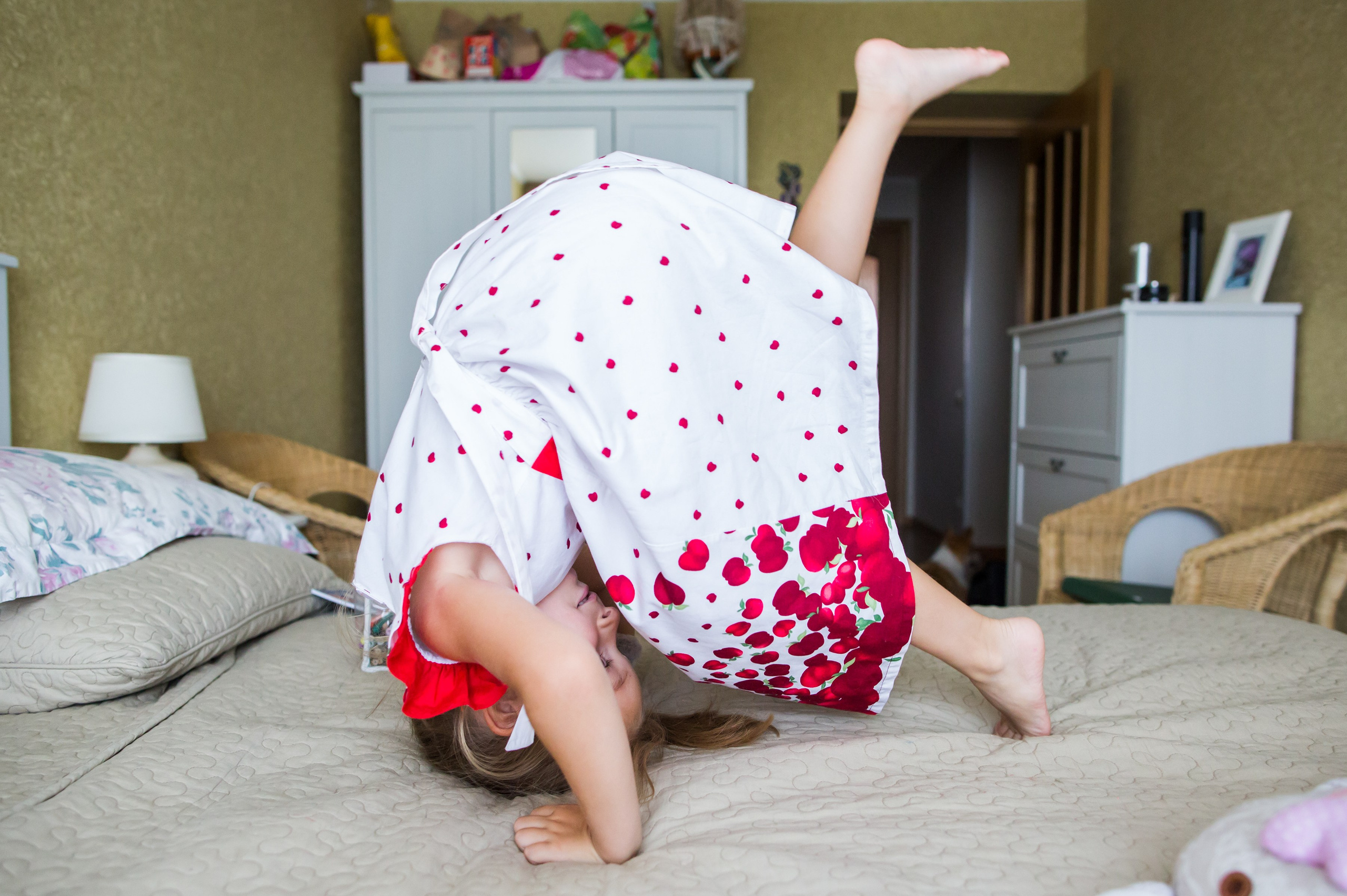 В гостях у бабушки. Репортажный, семейный и детский фотограф в Пензе и Заречном Арина Ермилова. Картины барельеф на заказ