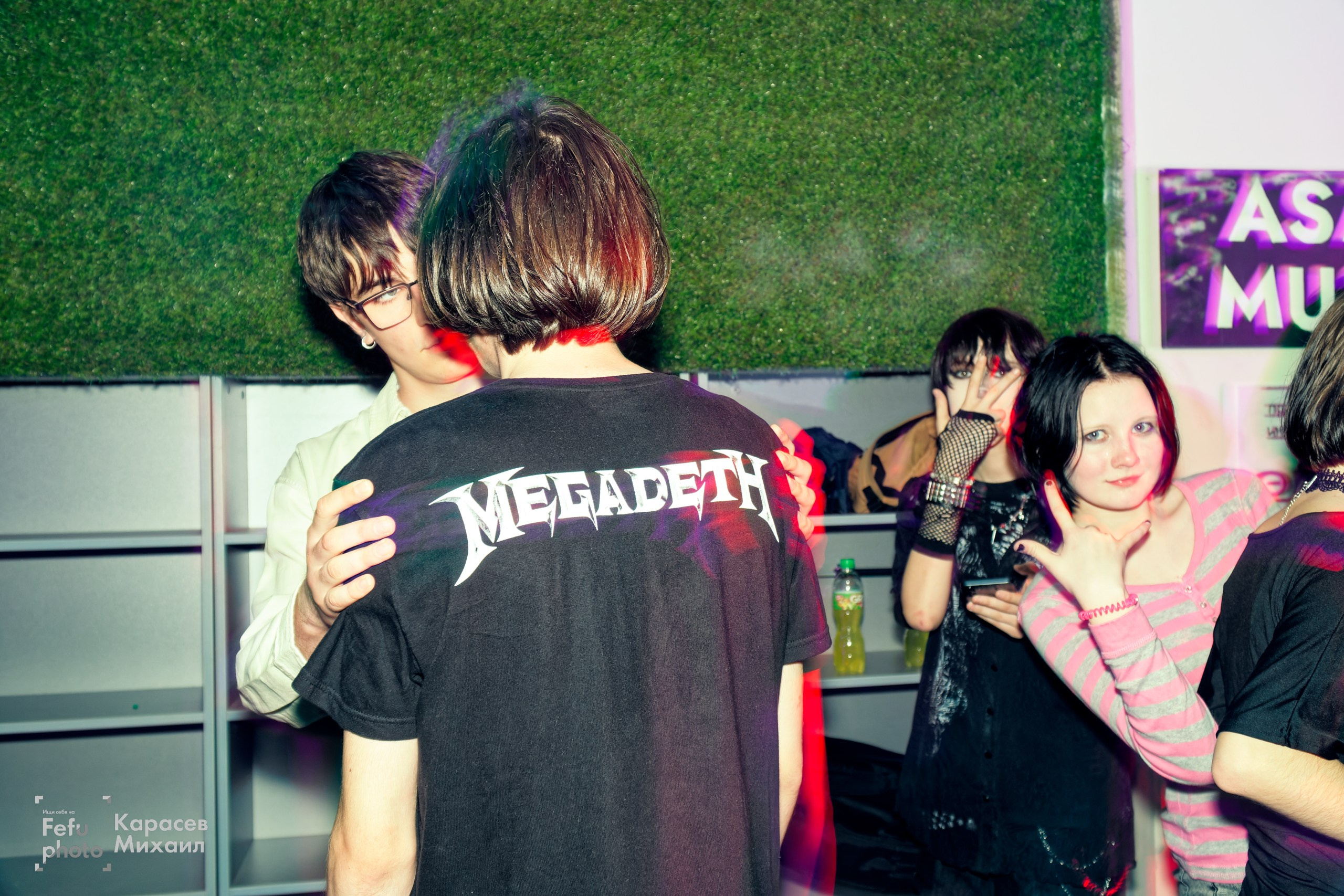 Концерт групп «Chrono's Idol» и «Продукты по акции». Репортажный, event-фотограф во Владивостоке