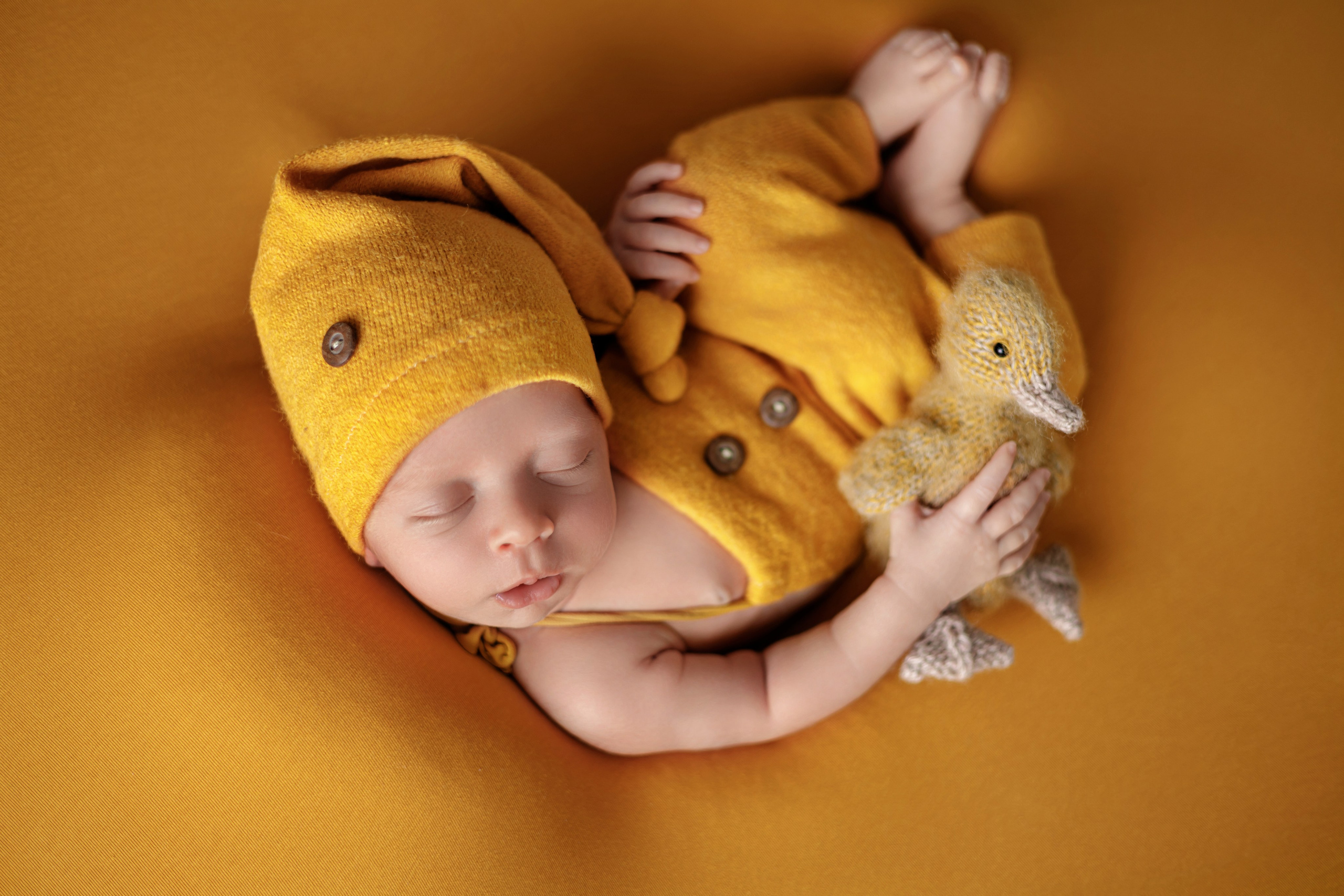 Умар. Евгения Горбунова фотограф новорожденных в Новом Уренгое