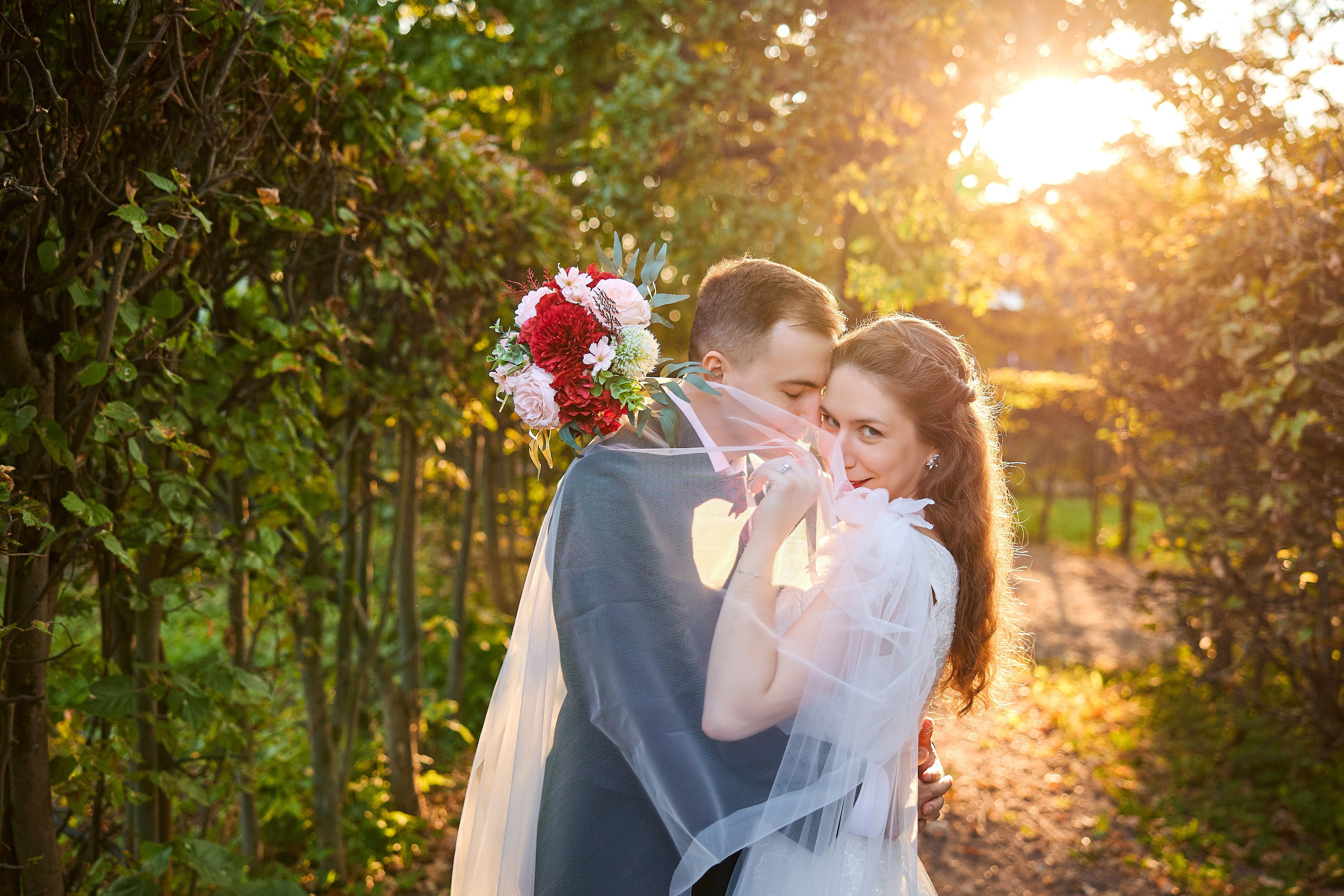 Свадебная фотосессия в Кусково. Свадебный фотограф Сергей Колбинский