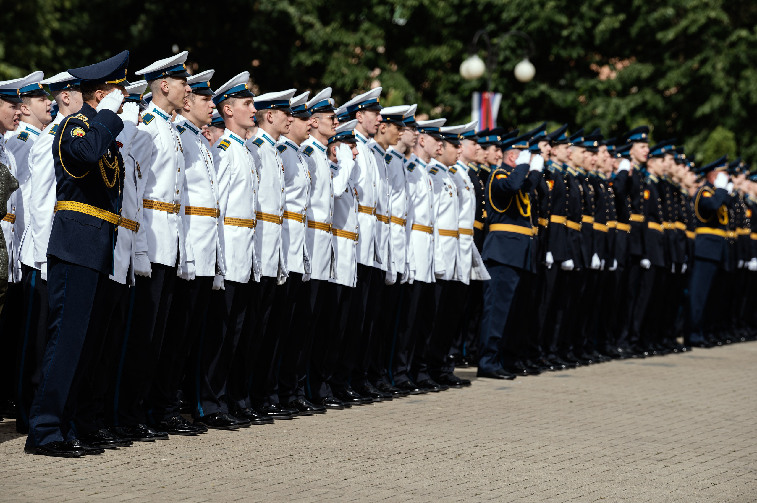Последний звонок. Краснодарское Кадетское училище. Профессиональная фотосессия в Краснодаре | Фотограф Денис Труфанов