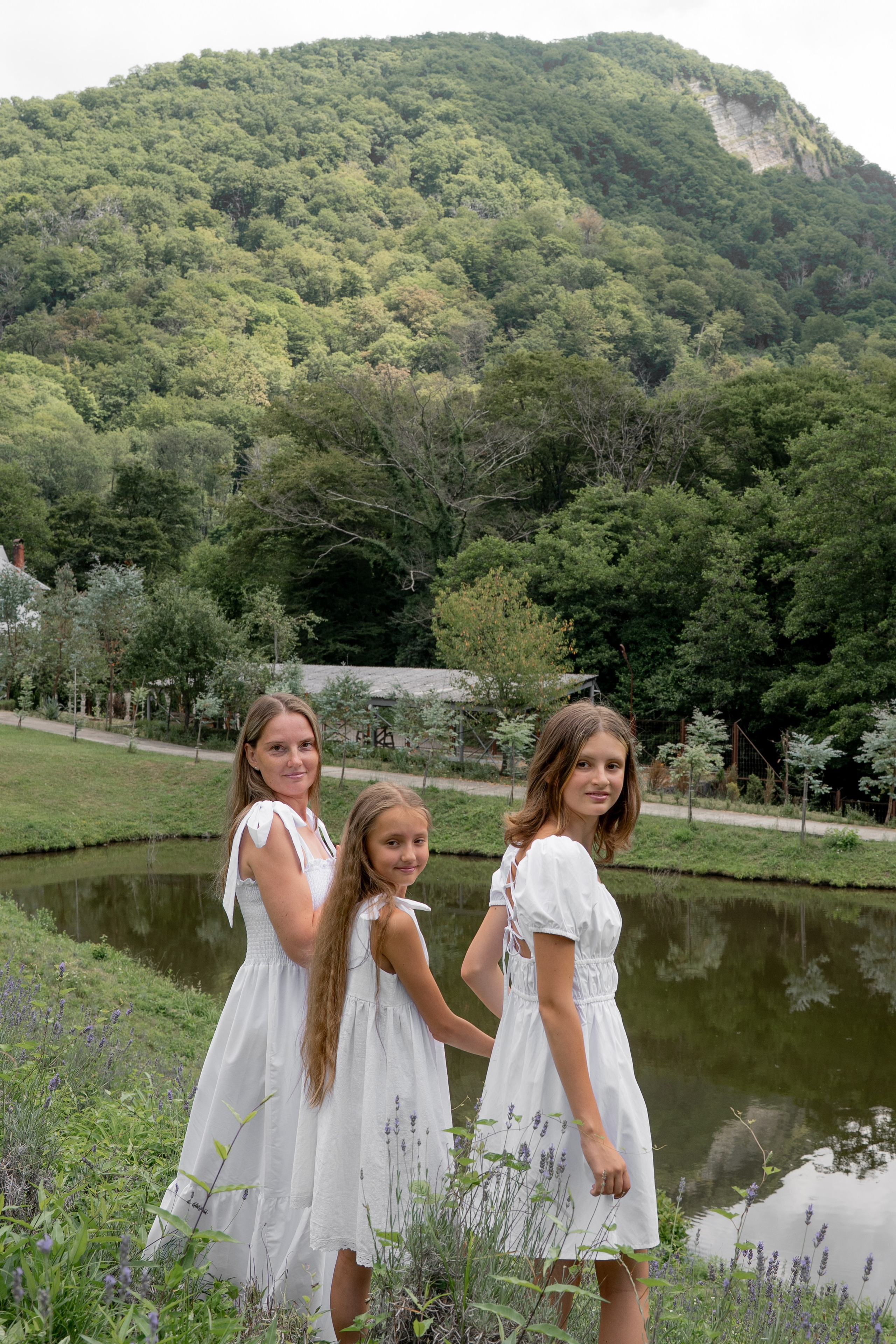 Мама и дочки. Фотограф в СПб Юлия Ченда