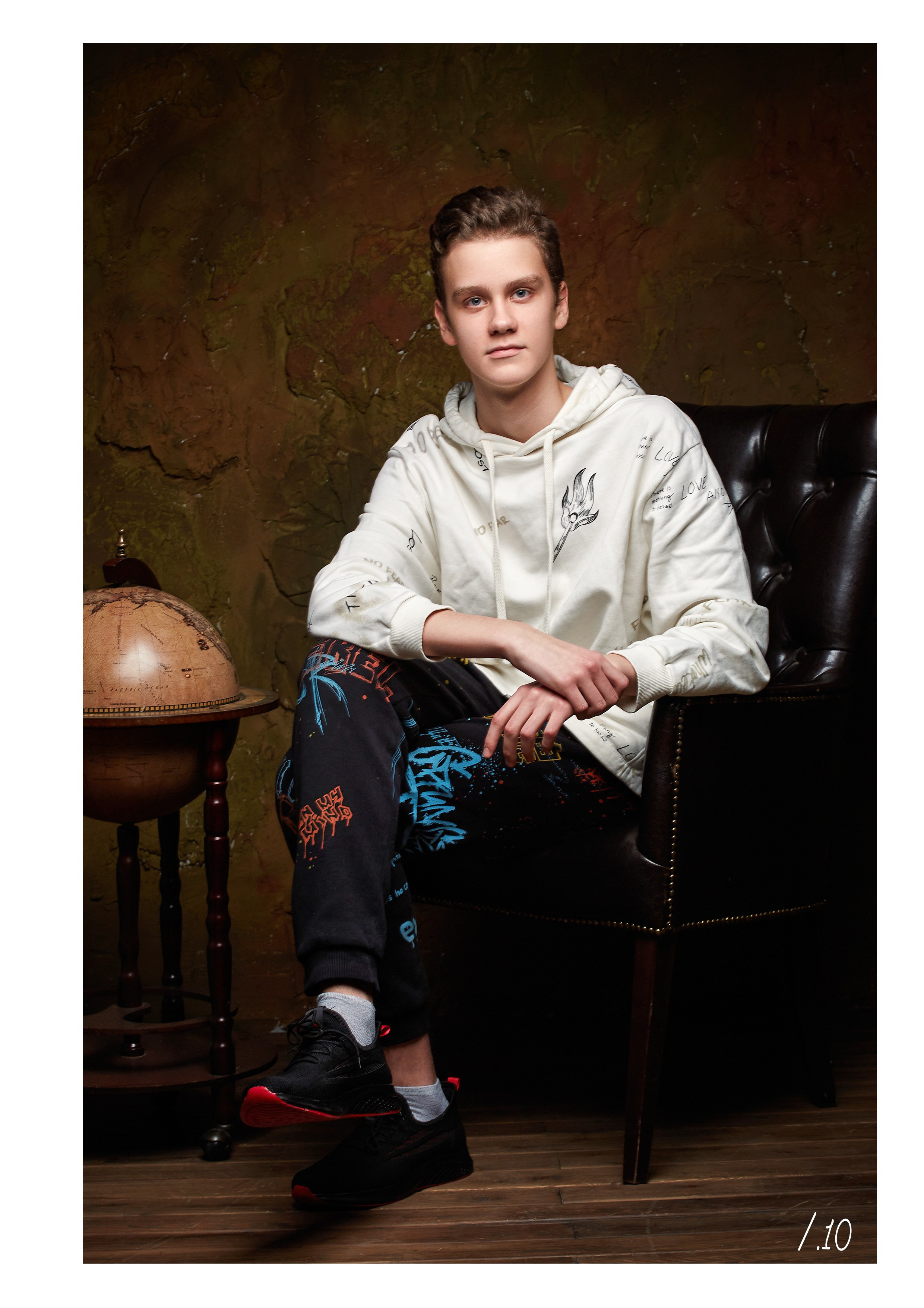 Студия Школьной Фотографии — стильные и современные выпускные альбомы