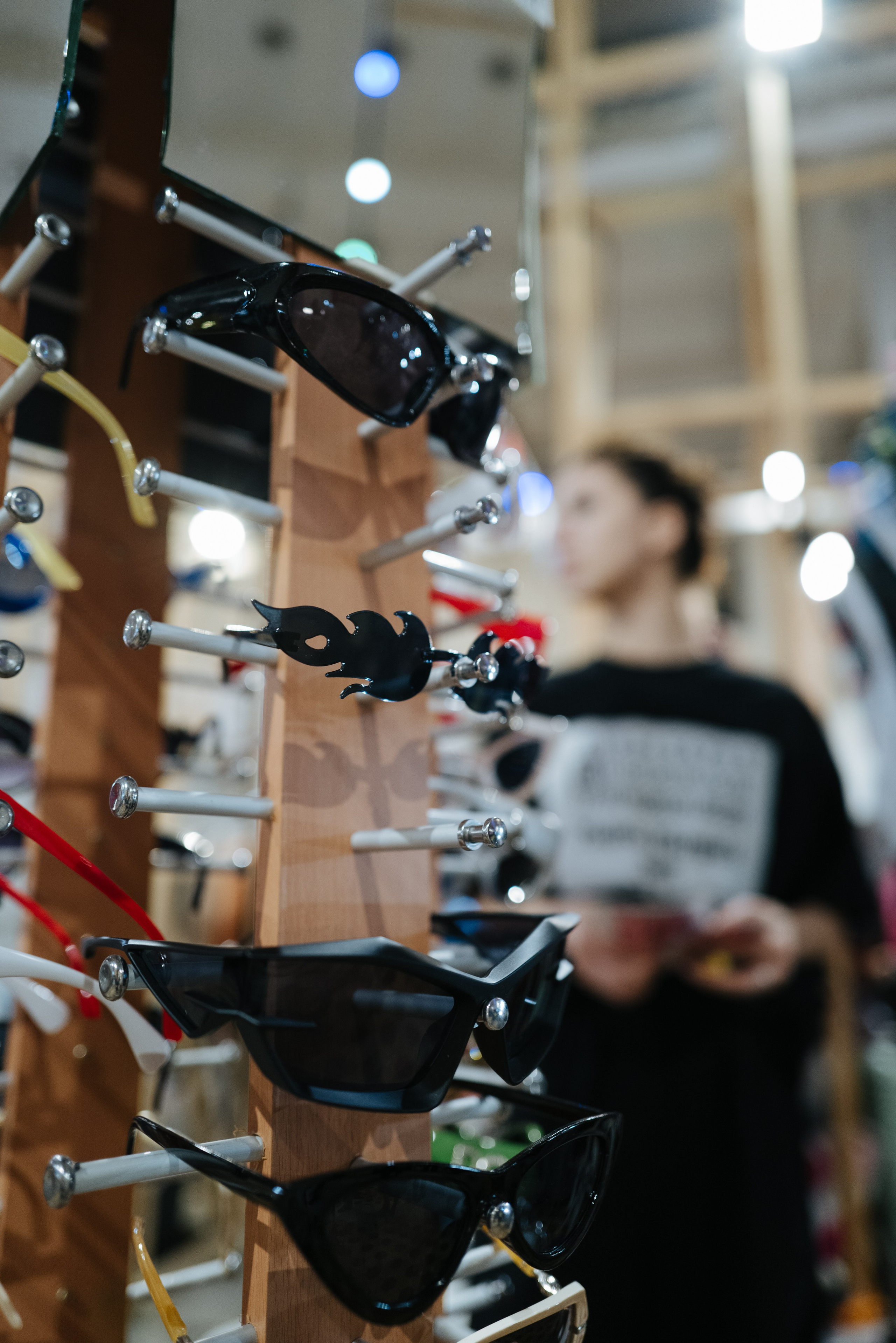 16 ноября 2024 в пространстве «Кристалл» / фото Валерий Белобеев. Фотоотчеты «Ламбада-маркета»