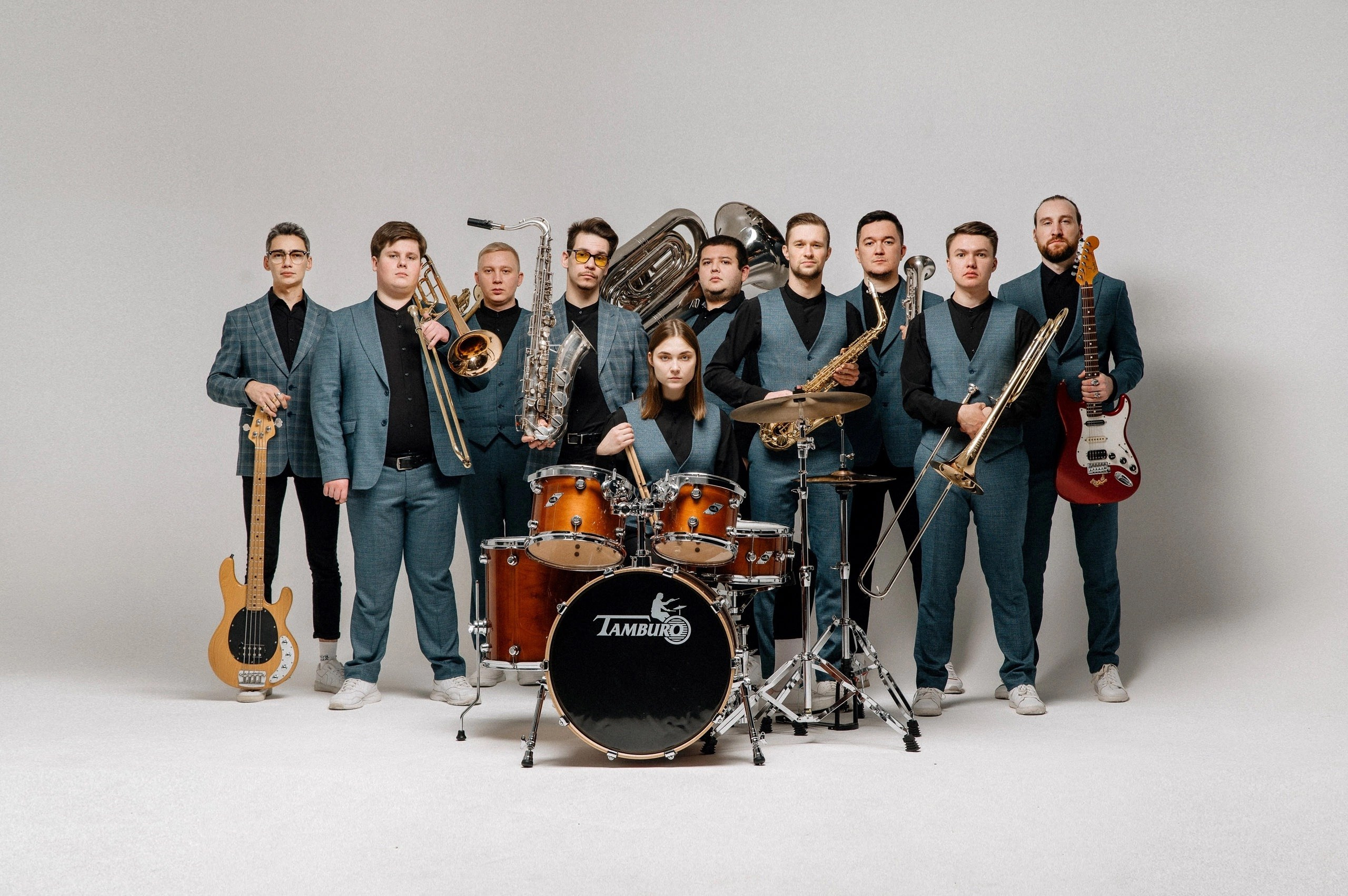 Twins Brass Band. Just Brass