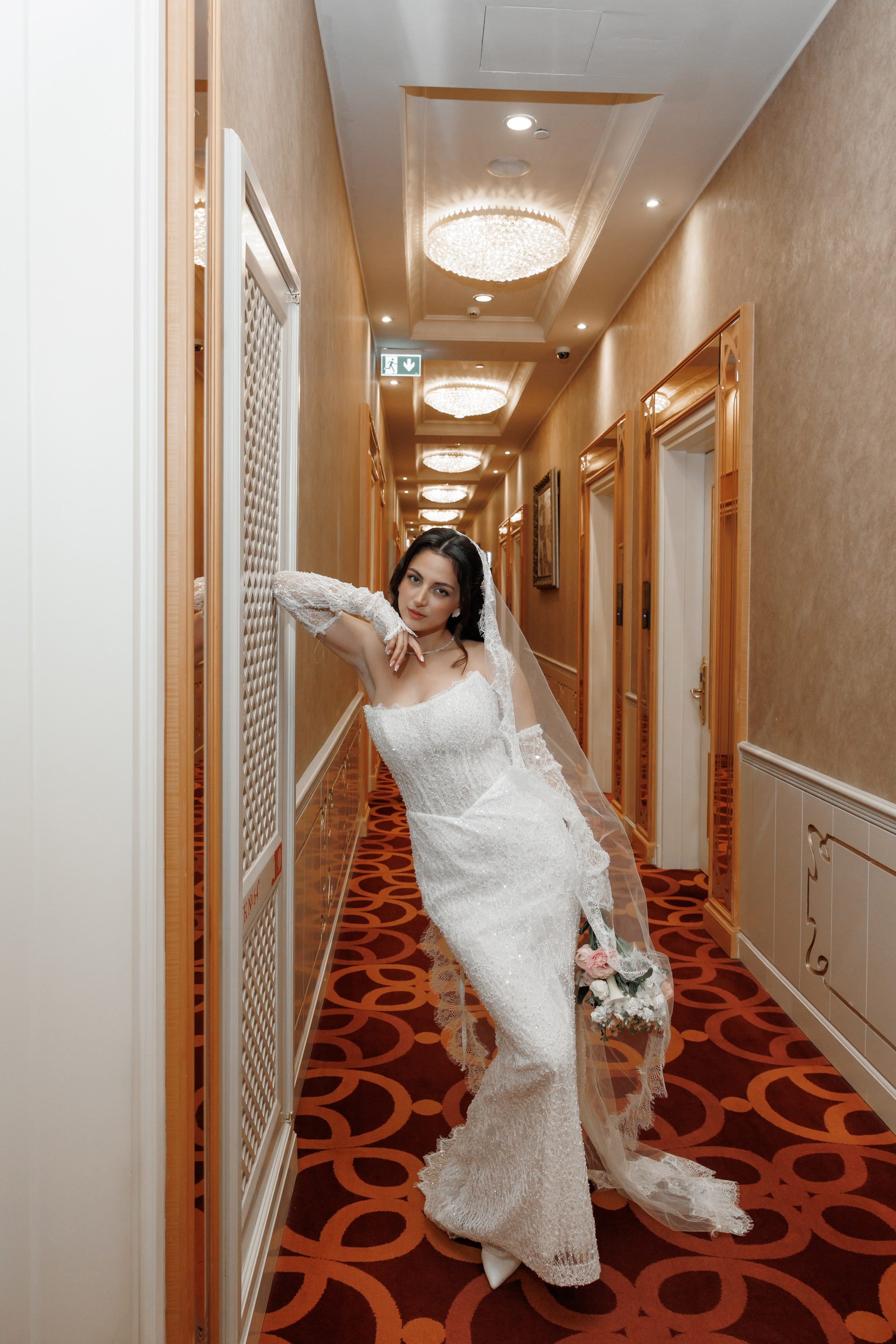 Отель The St. Regis Москва Никольская и 4-й ЗАГС (Савеловский). Свадебный и репортажный фотограф (Москва, Королев и другие)
