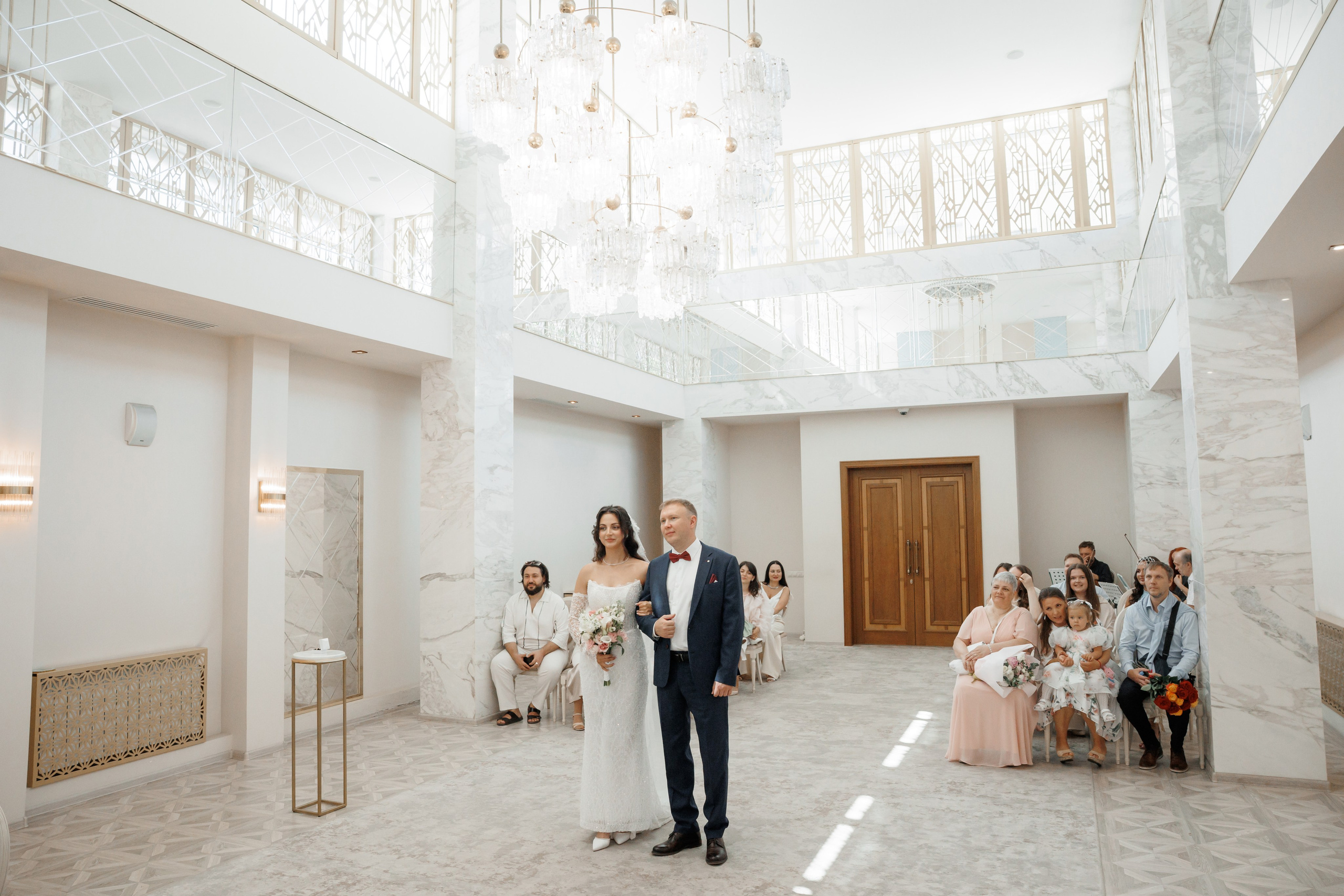 Отель The St. Regis Москва Никольская и 4-й ЗАГС (Савеловский). Свадебный и репортажный фотограф (Москва, Королев и другие)