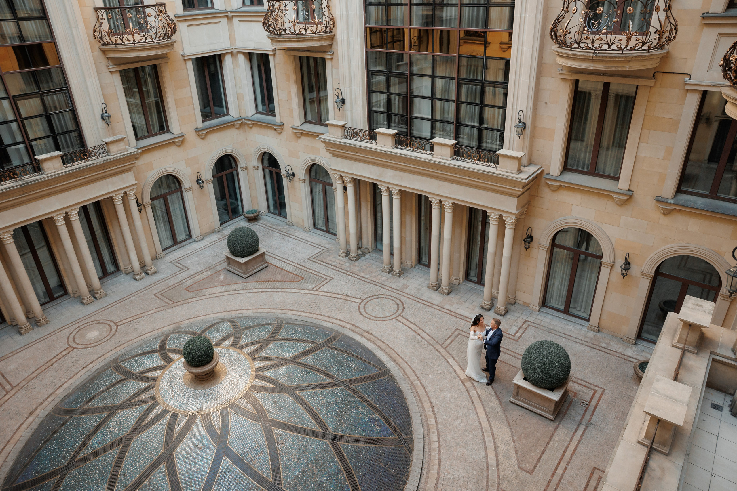 Отель The St. Regis Москва Никольская и 4-й ЗАГС (Савеловский). Свадебный и репортажный фотограф (Москва, Королев и другие)