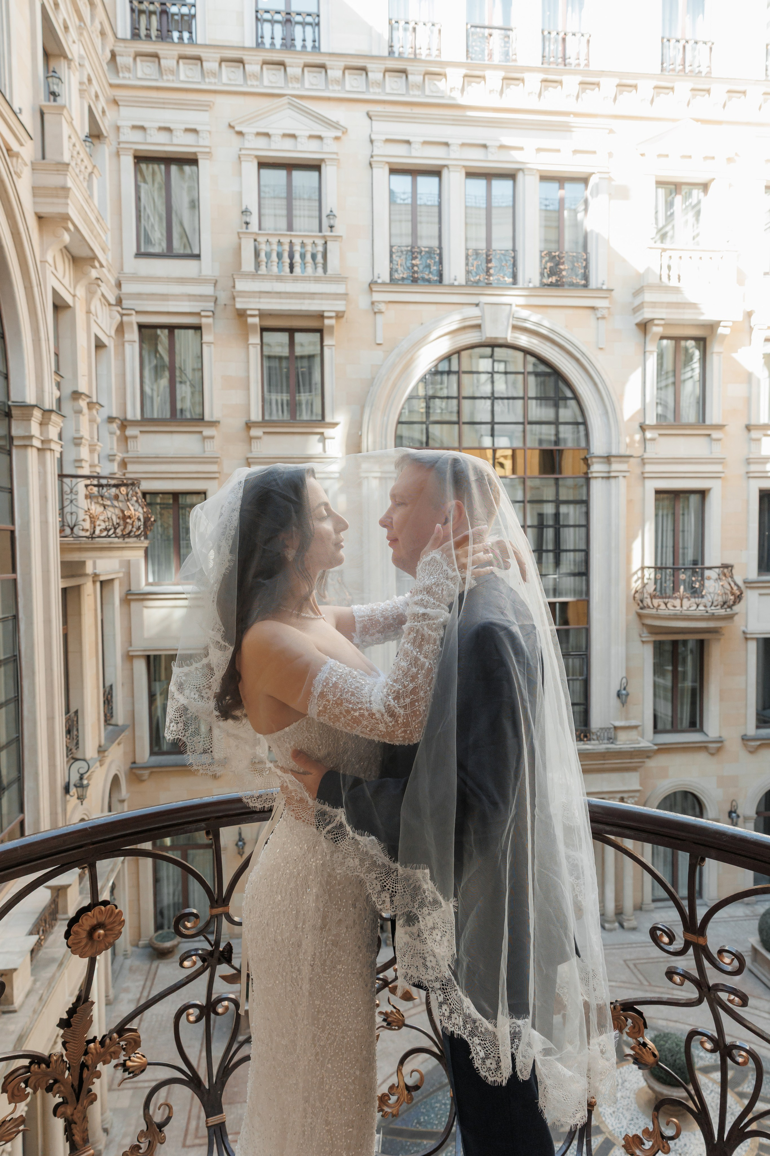 Отель The St. Regis Москва Никольская и 4-й ЗАГС (Савеловский). Свадебный и репортажный фотограф (Москва, Королев и другие)