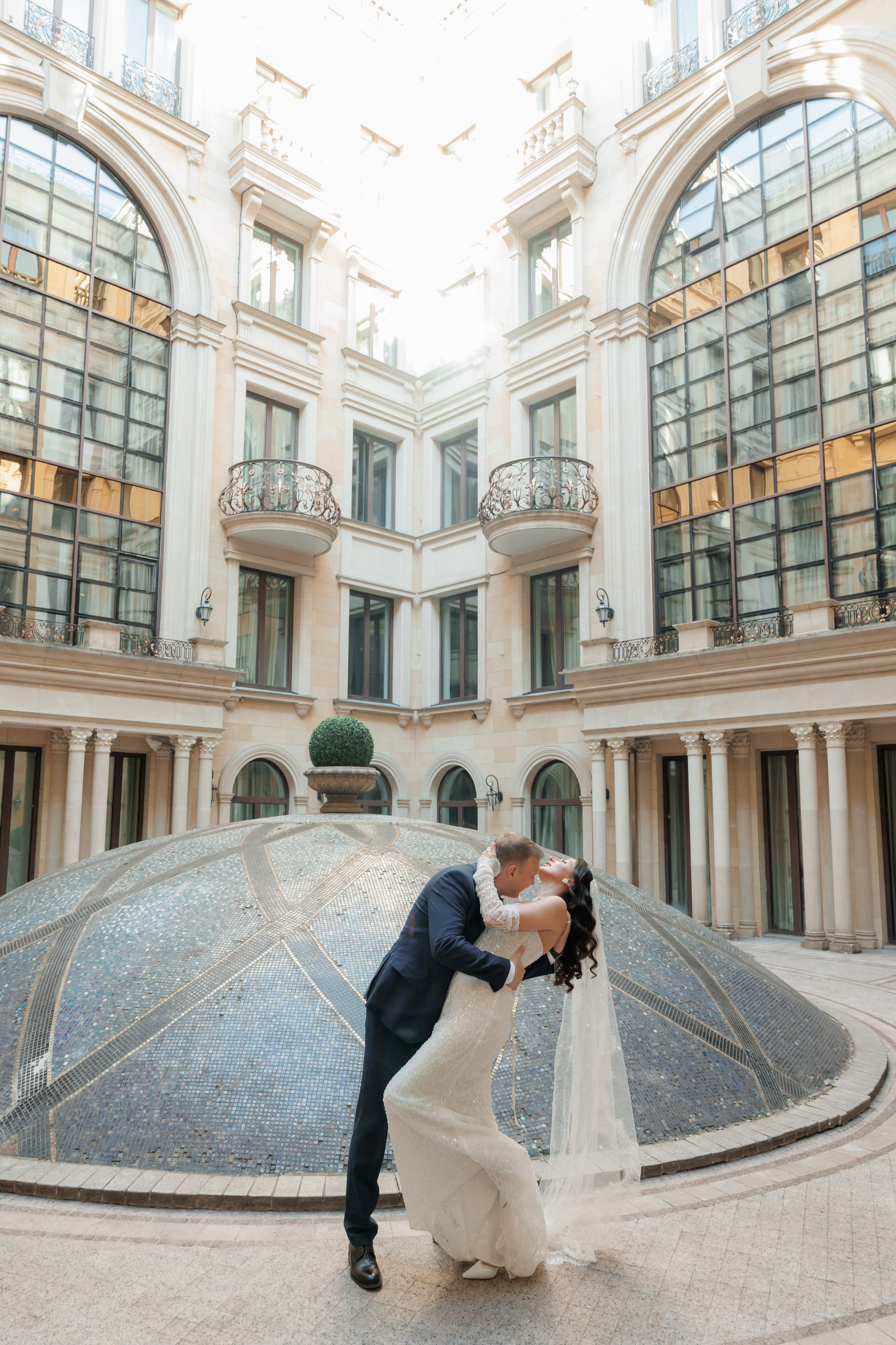 Отель The St. Regis Москва Никольская и 4-й ЗАГС (Савеловский). Свадебный и репортажный фотограф (Москва, Королев и другие)