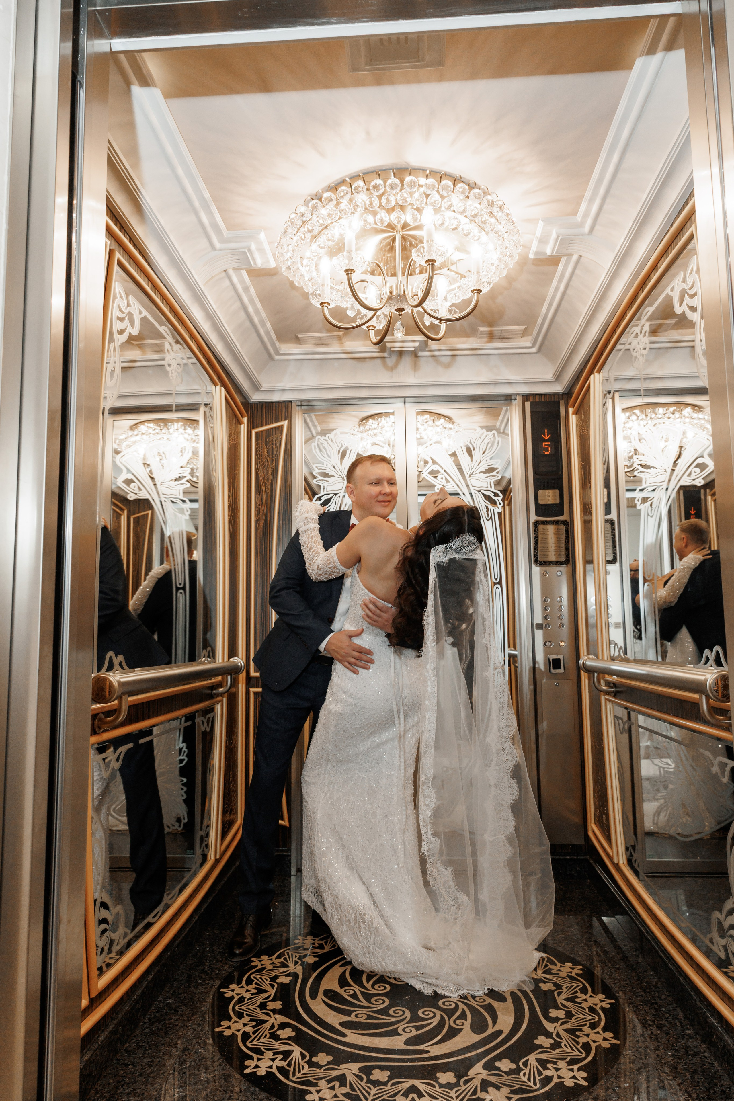 Отель The St. Regis Москва Никольская и 4-й ЗАГС (Савеловский). Свадебный и репортажный фотограф (Москва, Королев и другие)