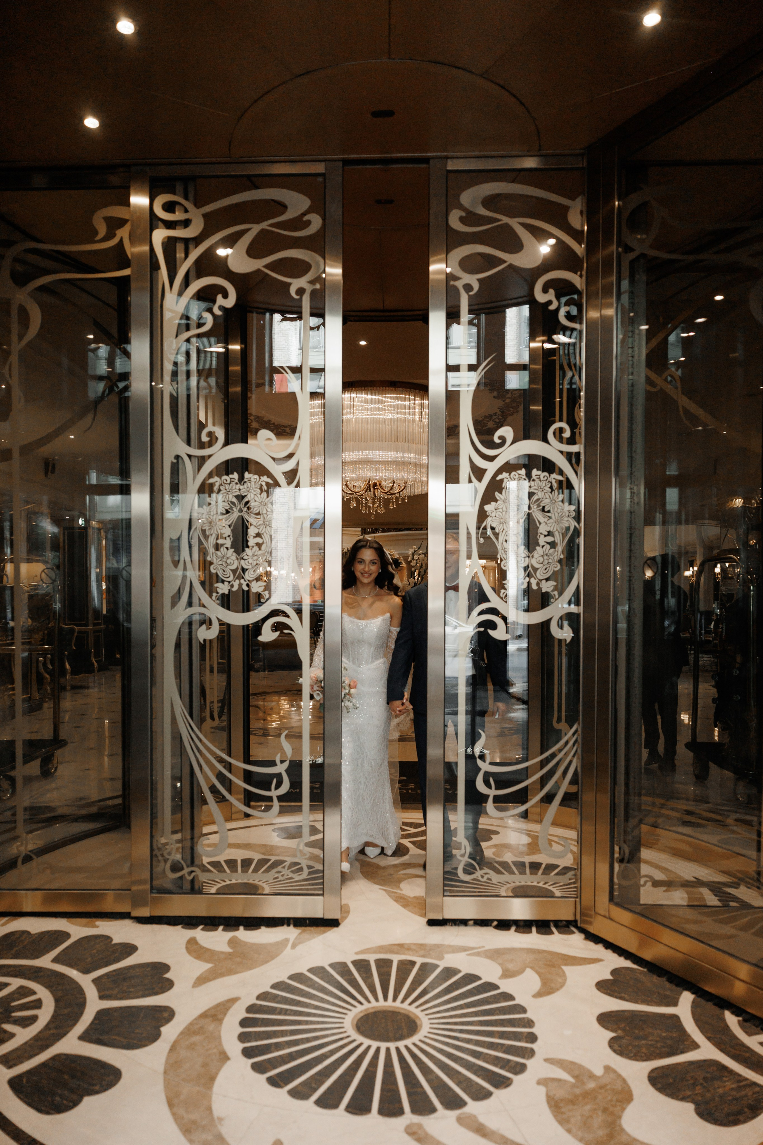 Отель The St. Regis Москва Никольская и 4-й ЗАГС (Савеловский). Свадебный и репортажный фотограф (Москва, Королев и другие)