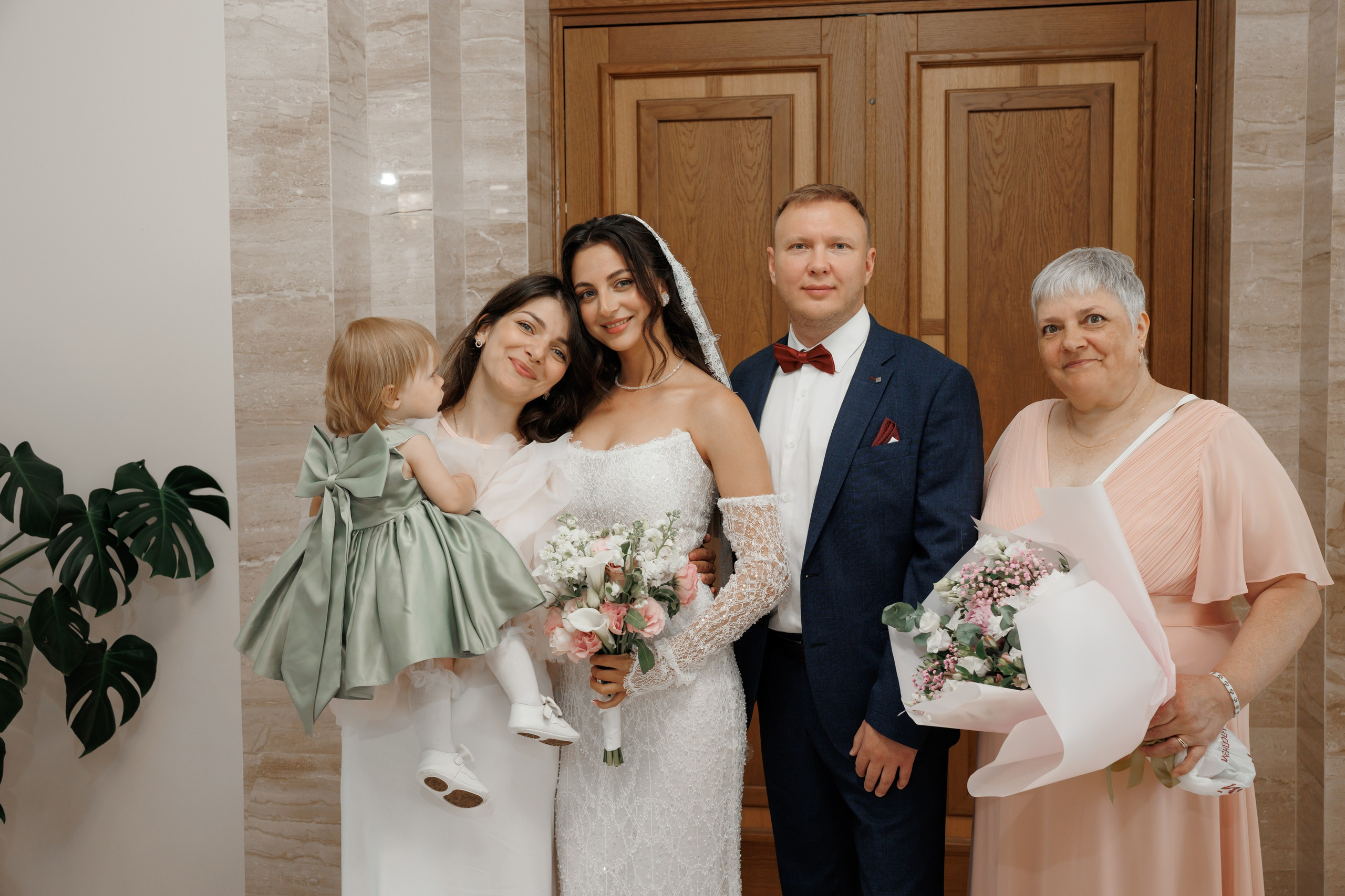 Отель The St. Regis Москва Никольская и 4-й ЗАГС (Савеловский). Свадебный и репортажный фотограф (Москва, Королев и другие)
