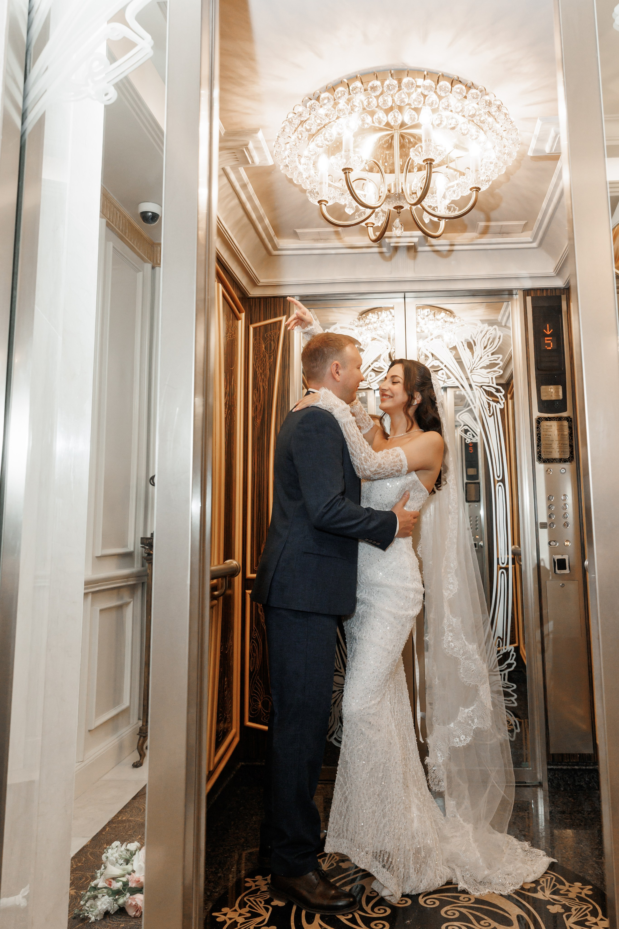 Отель The St. Regis Москва Никольская и 4-й ЗАГС (Савеловский). Свадебный и репортажный фотограф (Москва, Королев и другие)