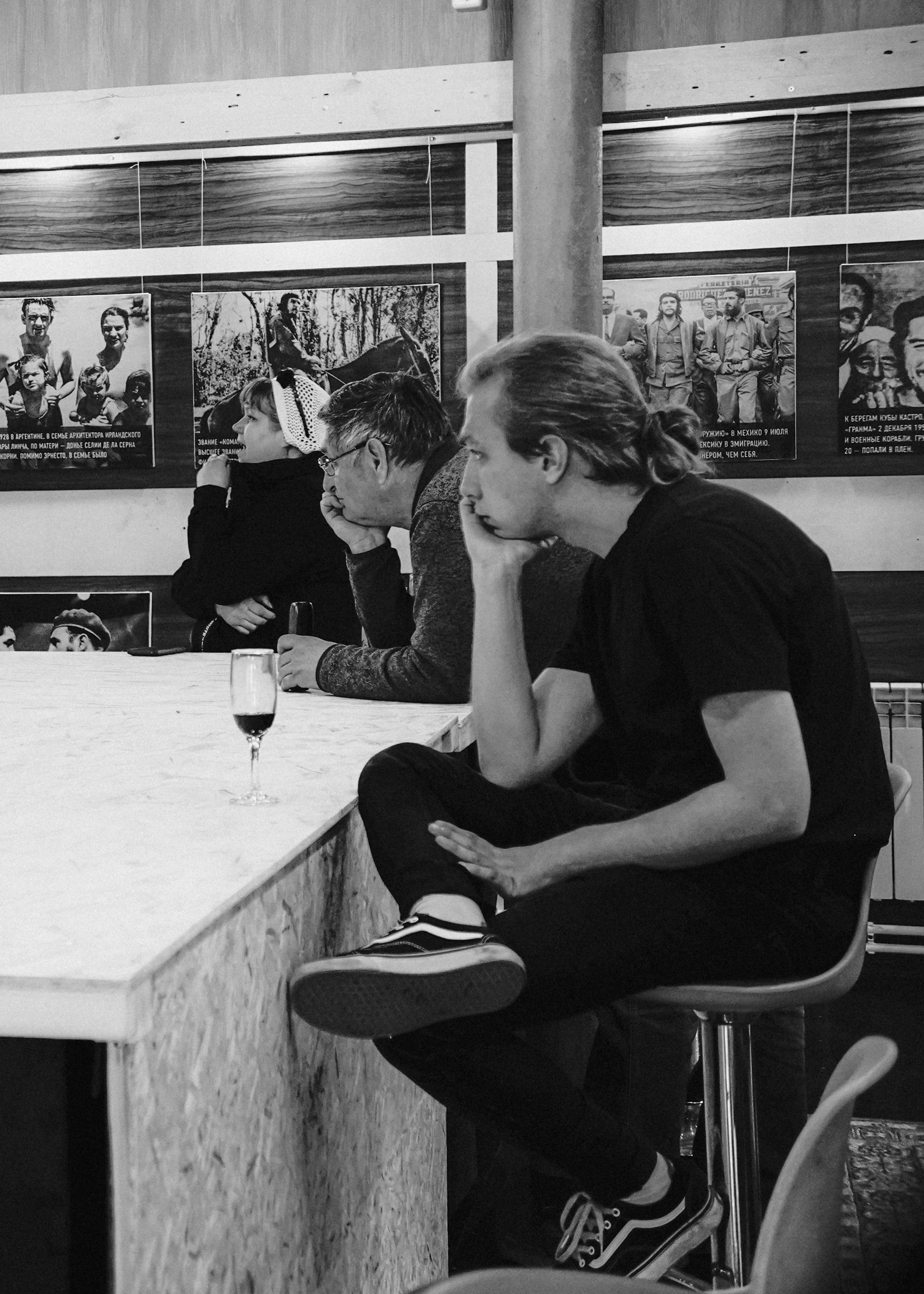 Арт-галерея «Che Guevara». Кир Анисин. Режиссер & фотограф