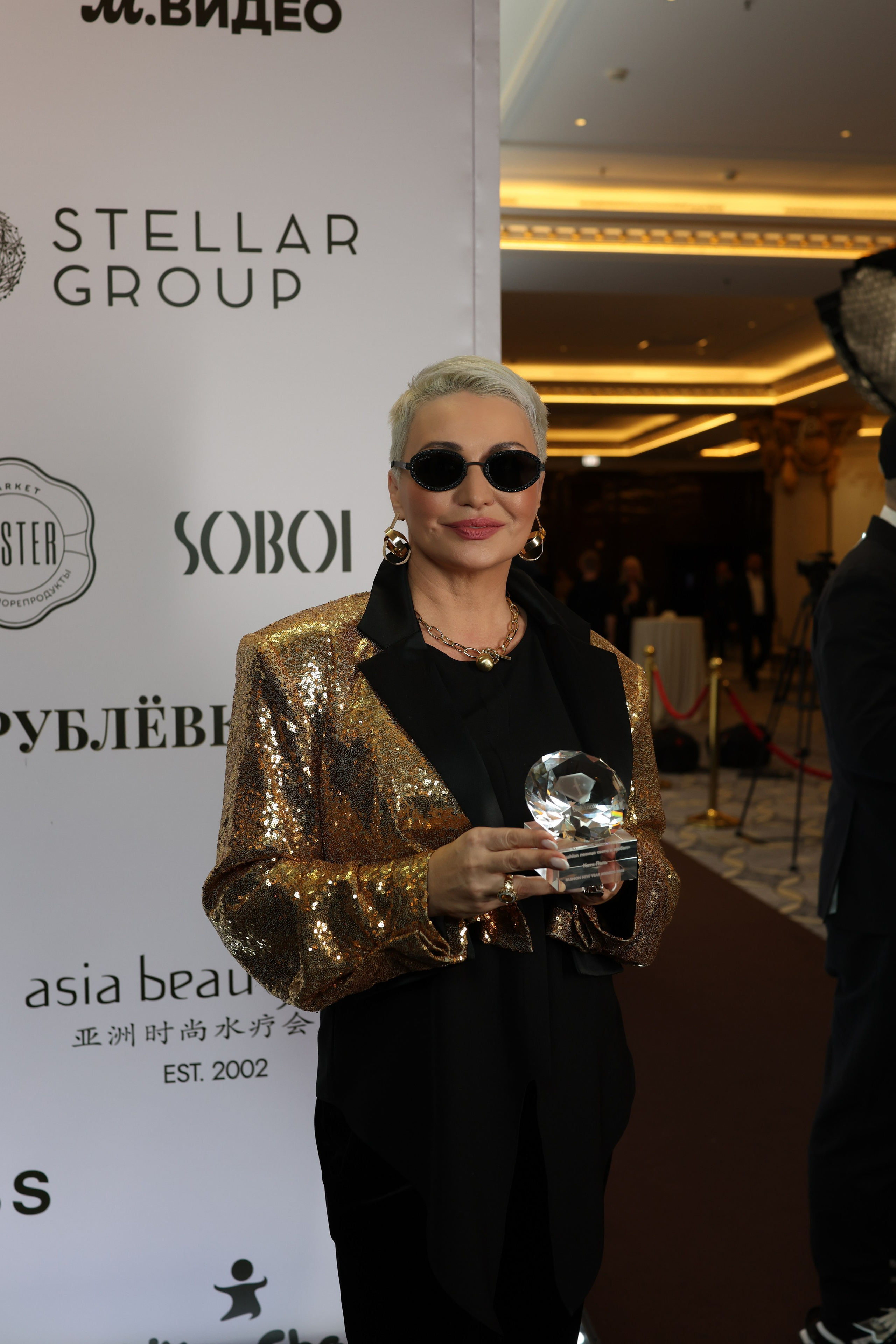 «Fashion New Year Awards 2025». Свадебный фотограф в Москве Людмила Яковлева
