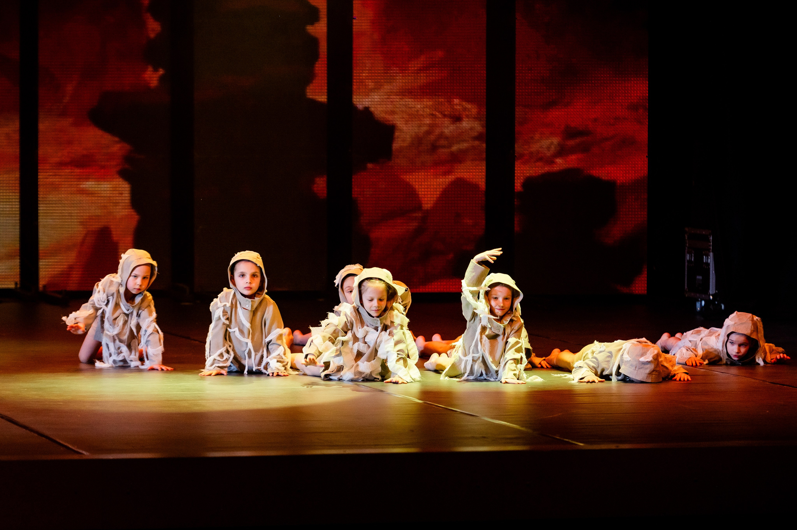 Концерты студии современной хореографии Пространные танцы. Дом детской фотографии Арсюткиной Наталии™