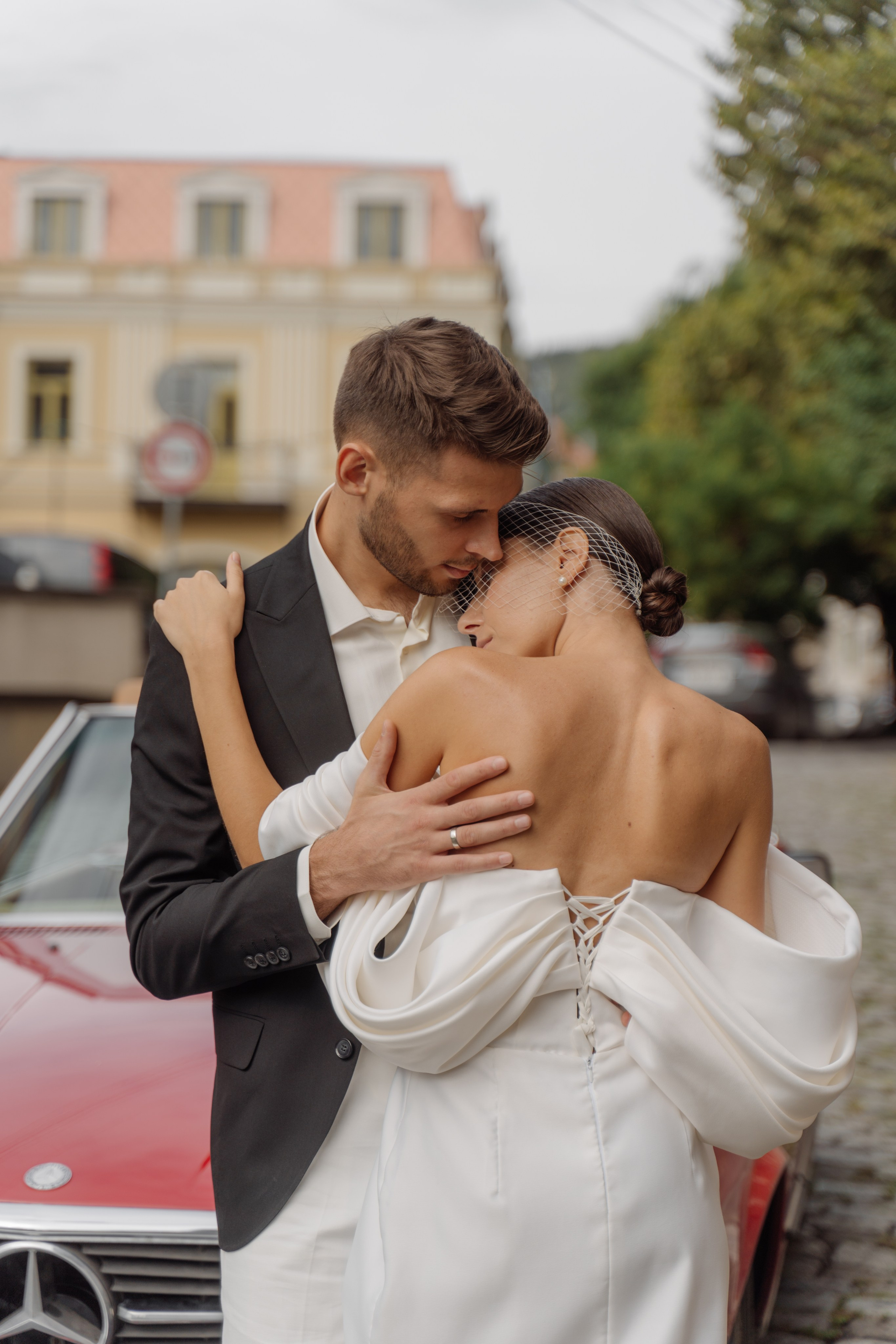 Свадебная прогулка в Тбилиси. Свадебный фотограф