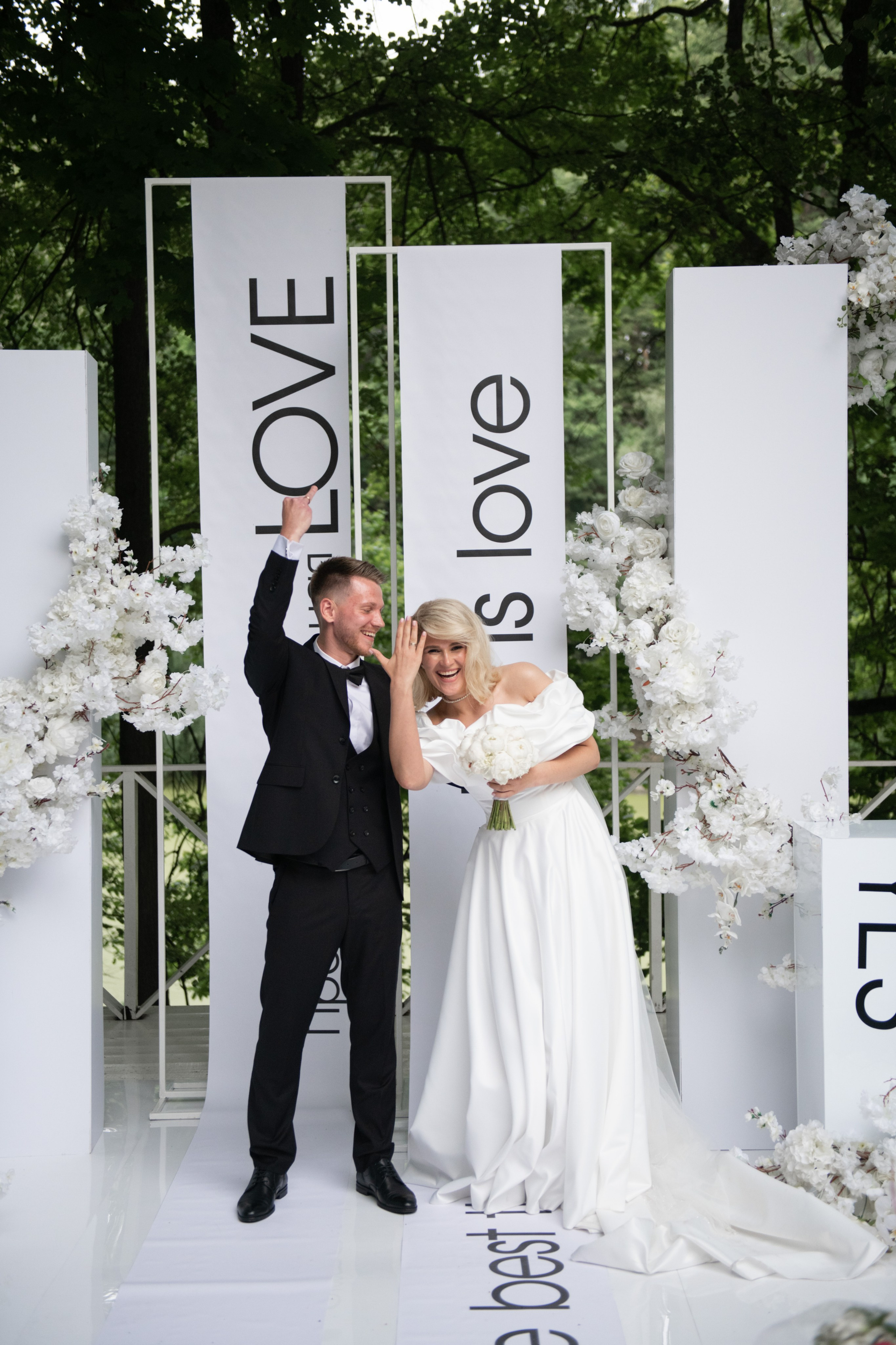 Mi Amore. Rich Event Decor