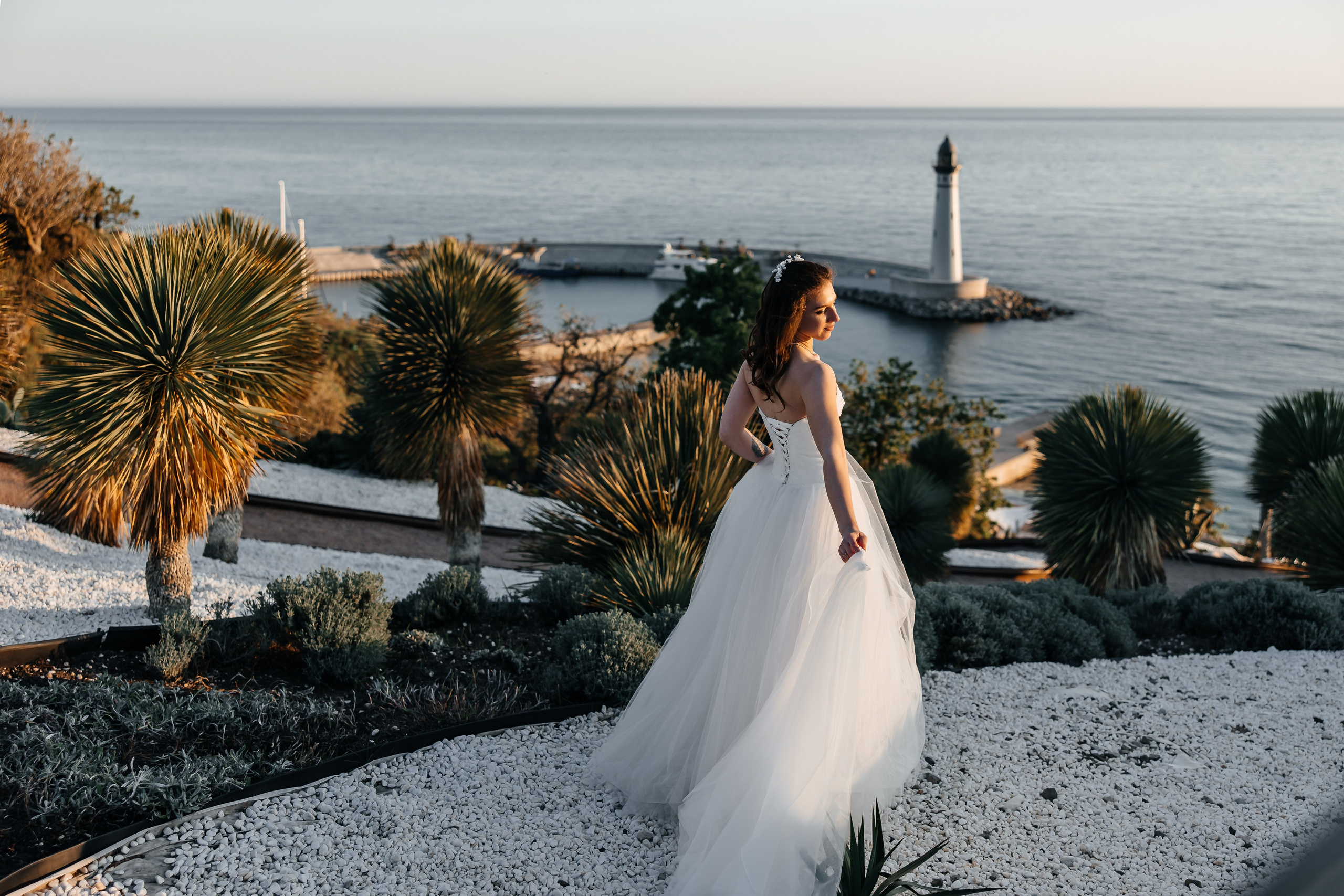 Сакура в Японском саду. Анонс свадьбы для Никиты и Марины. Свадебный фотограф в Крыму и Севастополе Ольга Баскакова