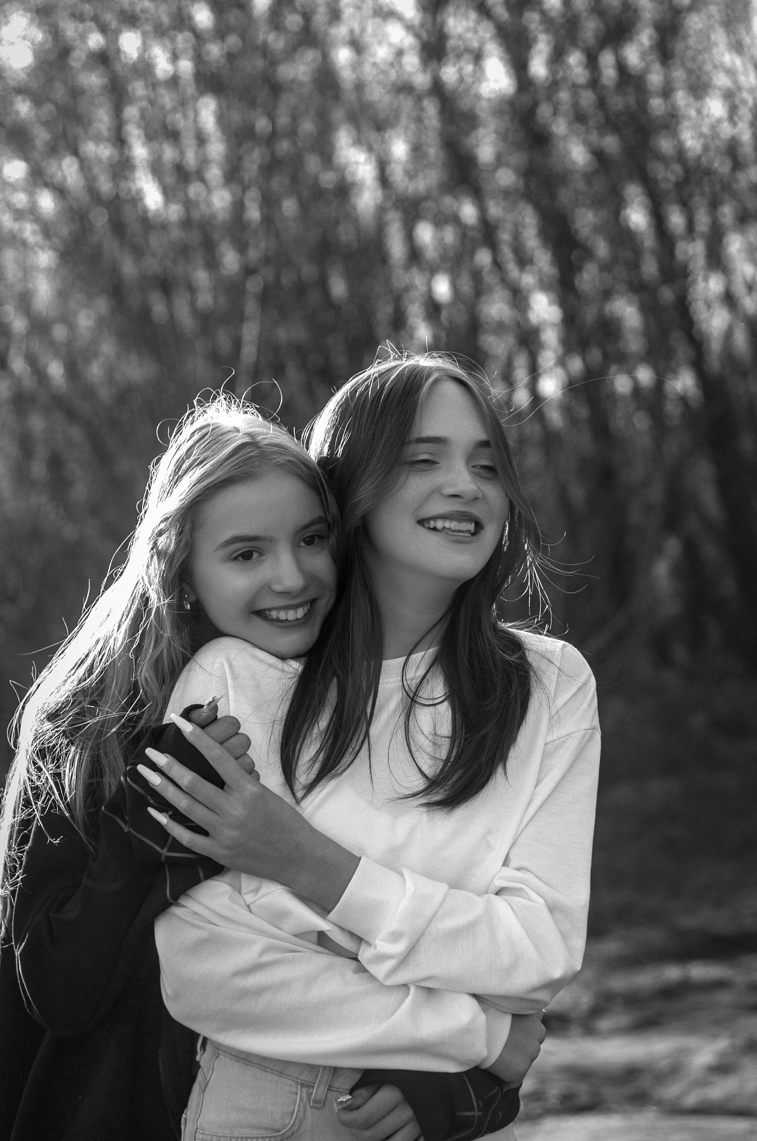 Школьная дружба. Настя и Ника. Детский и семейный фотограф Анна Орманжи, Салехард