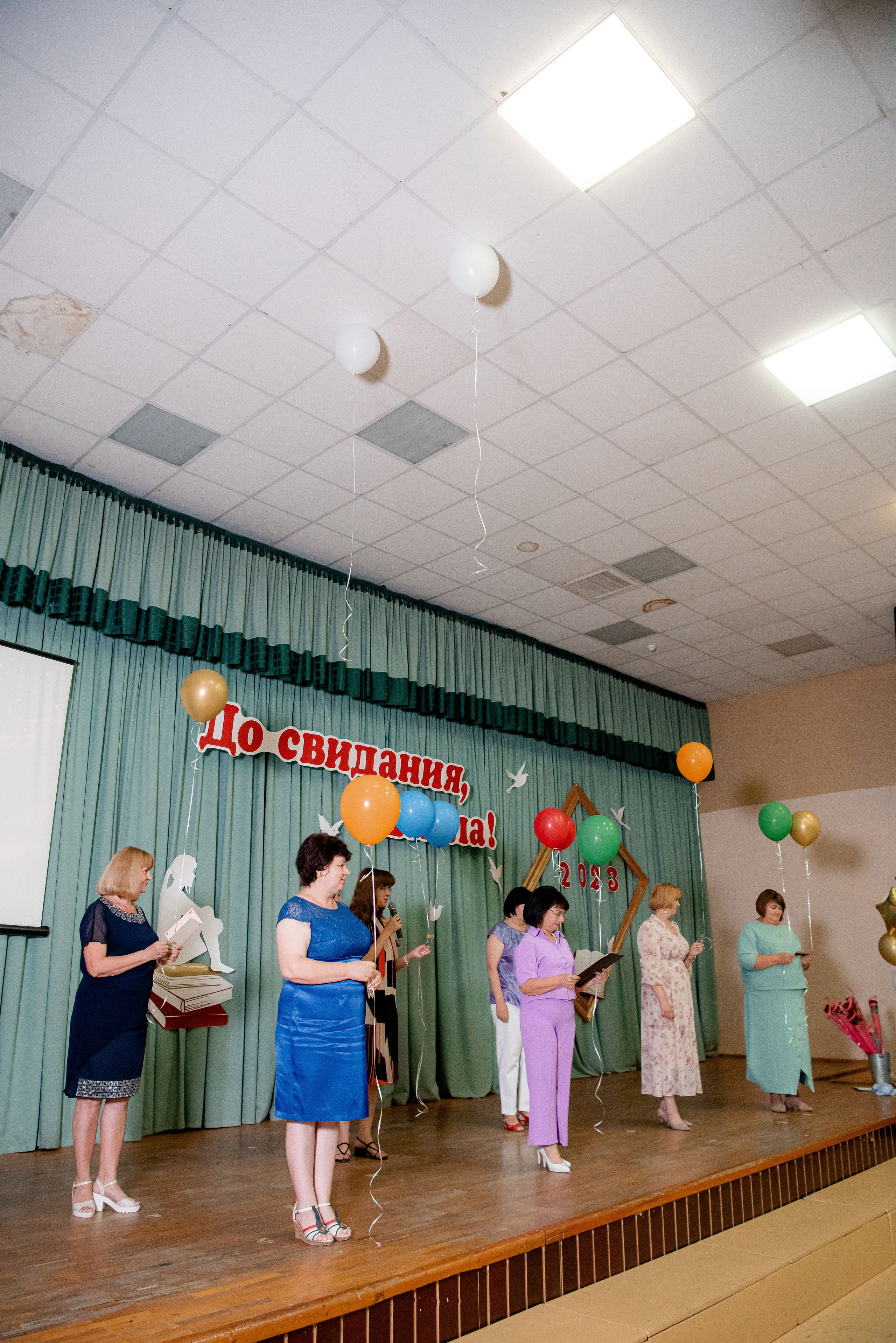 140 Школа. Вручение и Банкет. Сити Холл. Фотограф в Волгограде и Волжском Александр Горбань