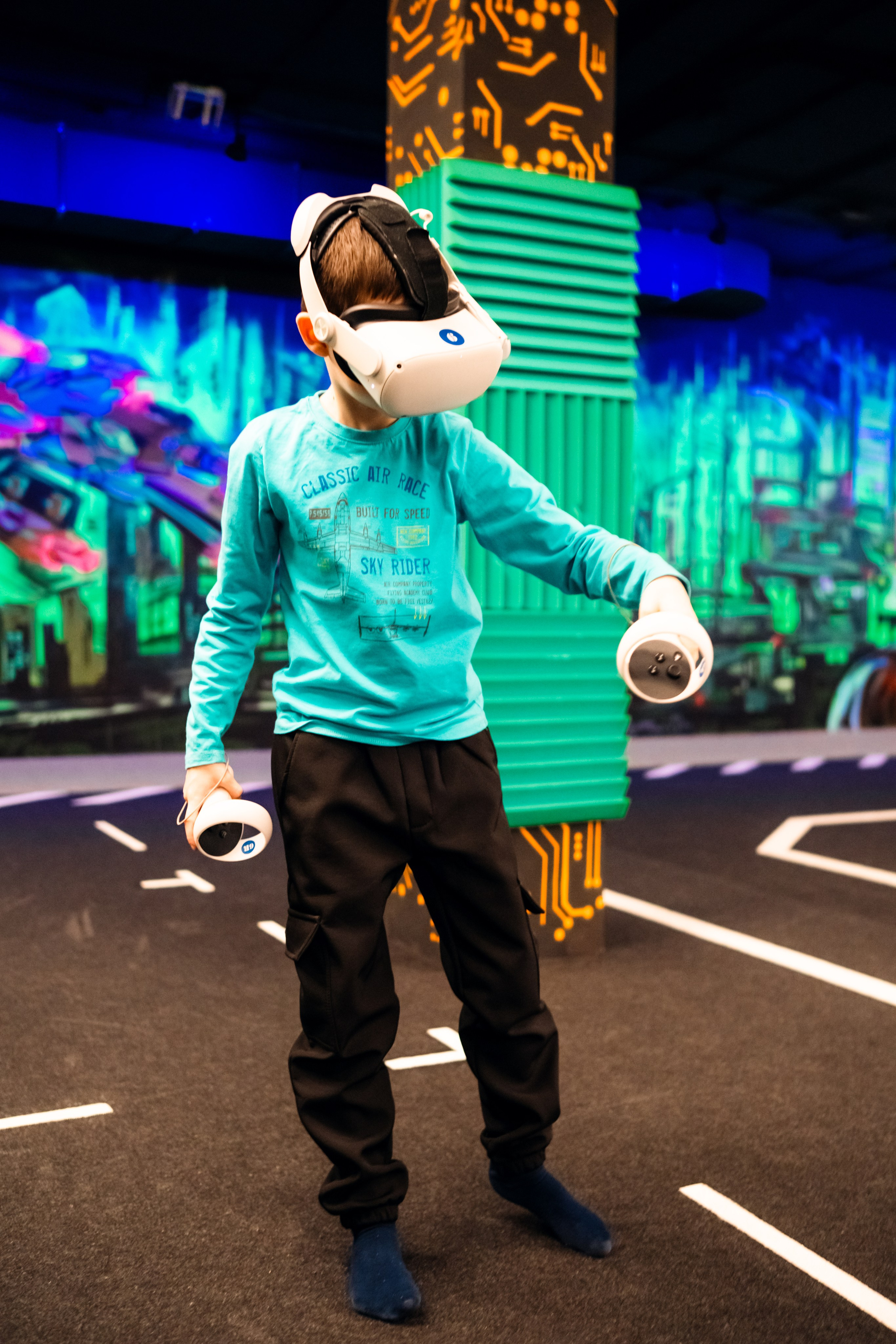 VR (November-December 2024). Felixtones