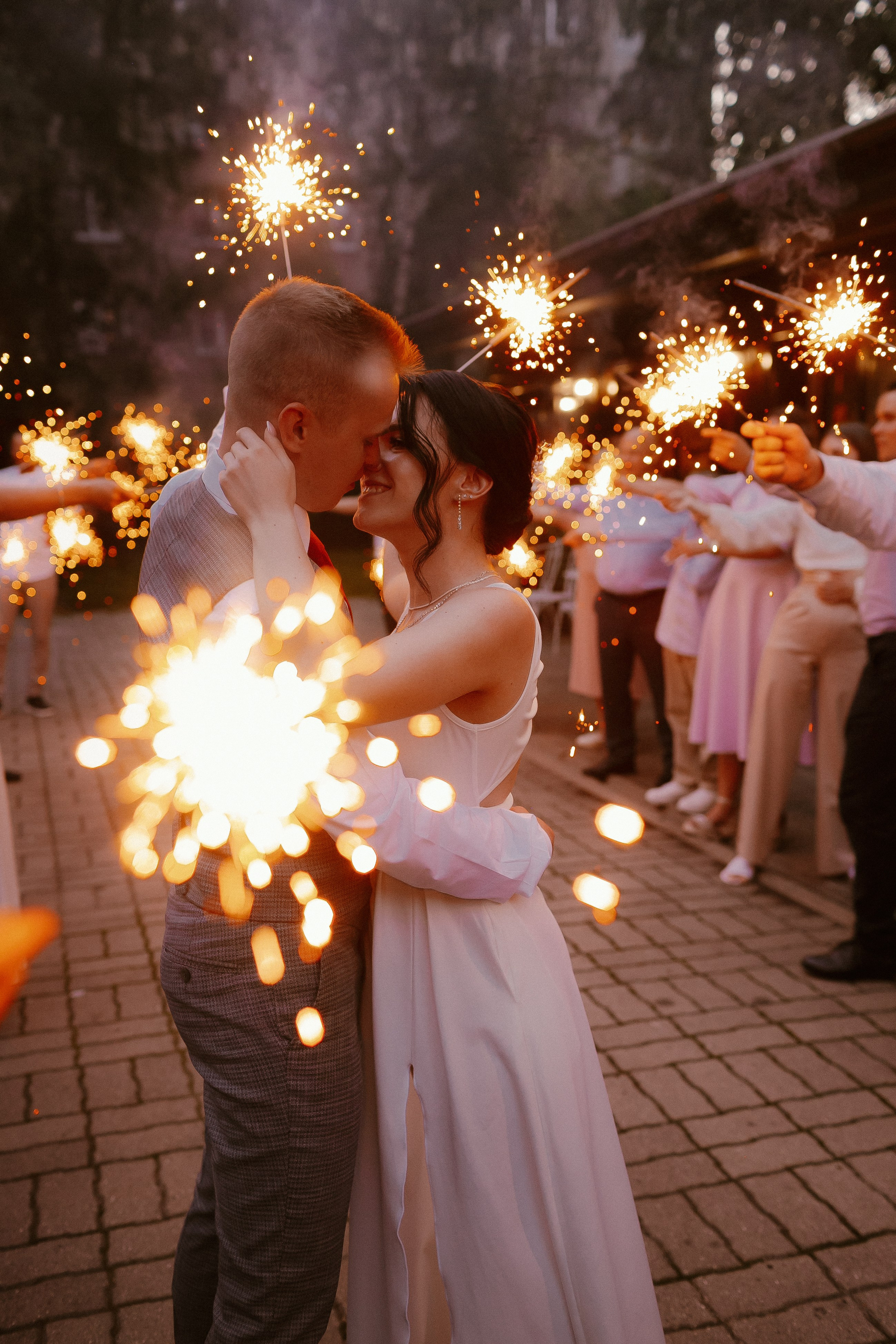 Съемка пары в отеле, на природе, в городе. Свадебный и репортажный фотограф в Ярославле и Санкт-Петербурге Роман Микрюков