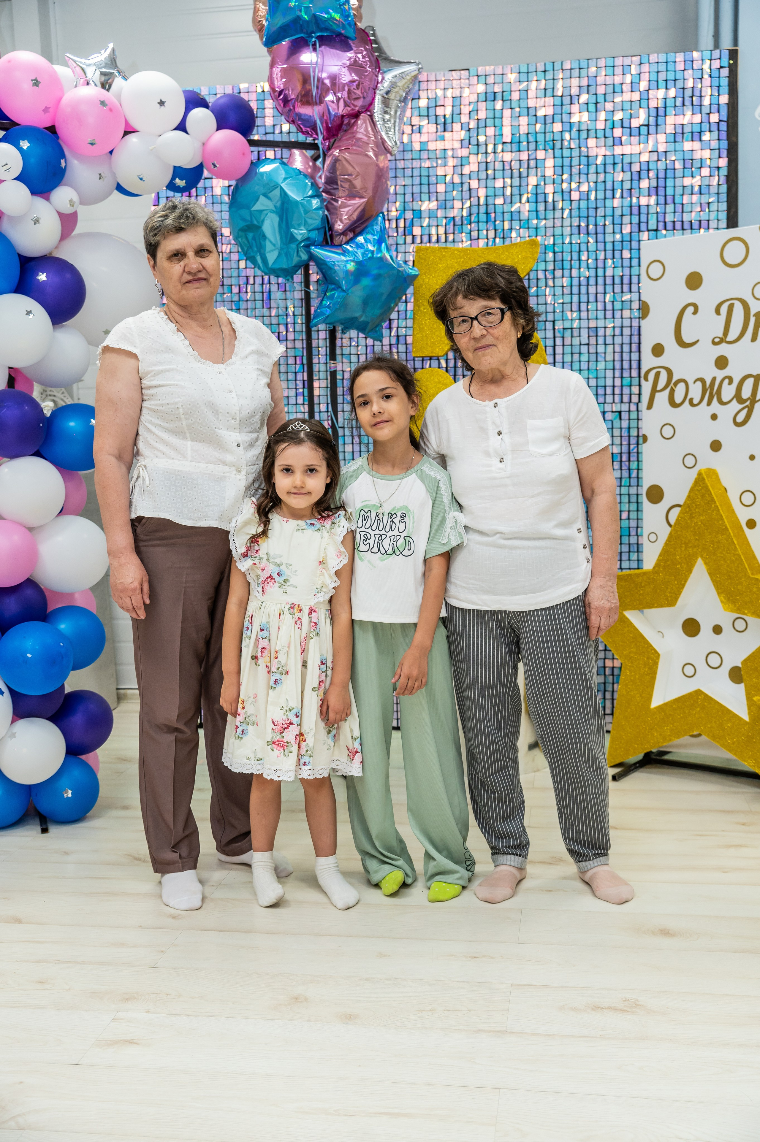 Игротека Ниндзя Кидс. Я Ольга Казанцева, фотографирую снимаю ваши киноистории и печатаю фото и цифровые портреты на холсте