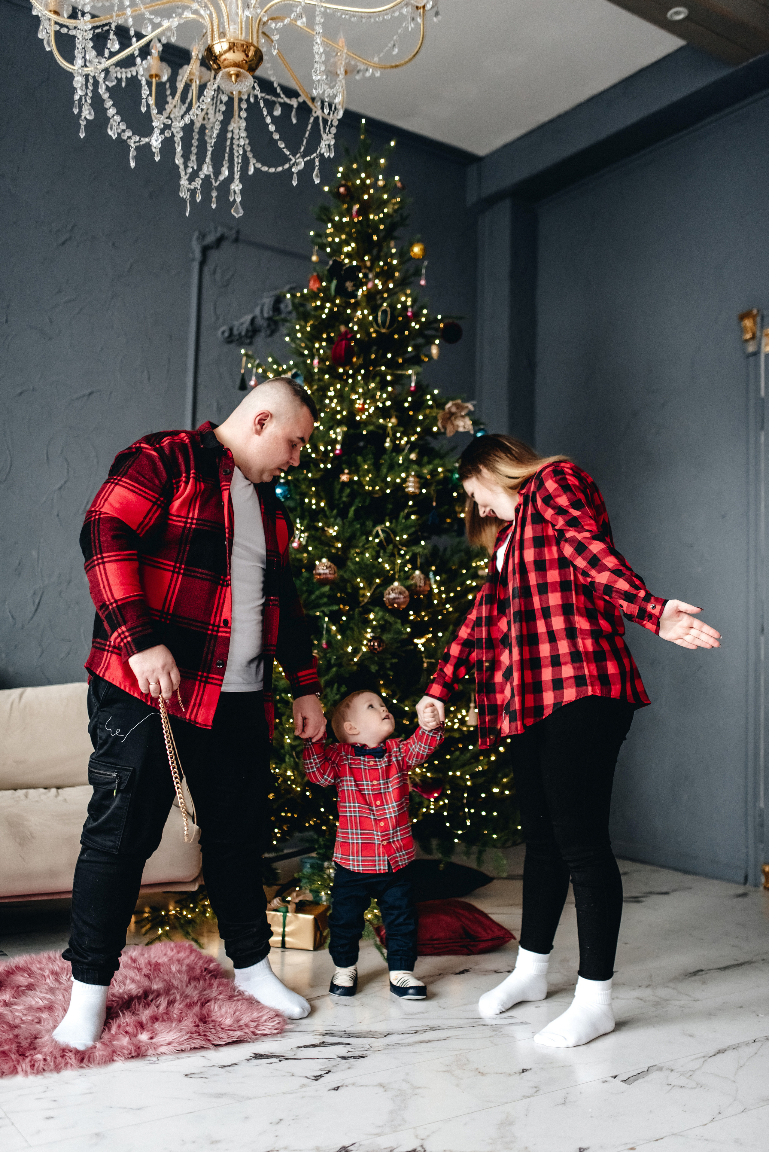 Ребята в клетчатых рубашках. Фотограф Минск Катерина Кирик