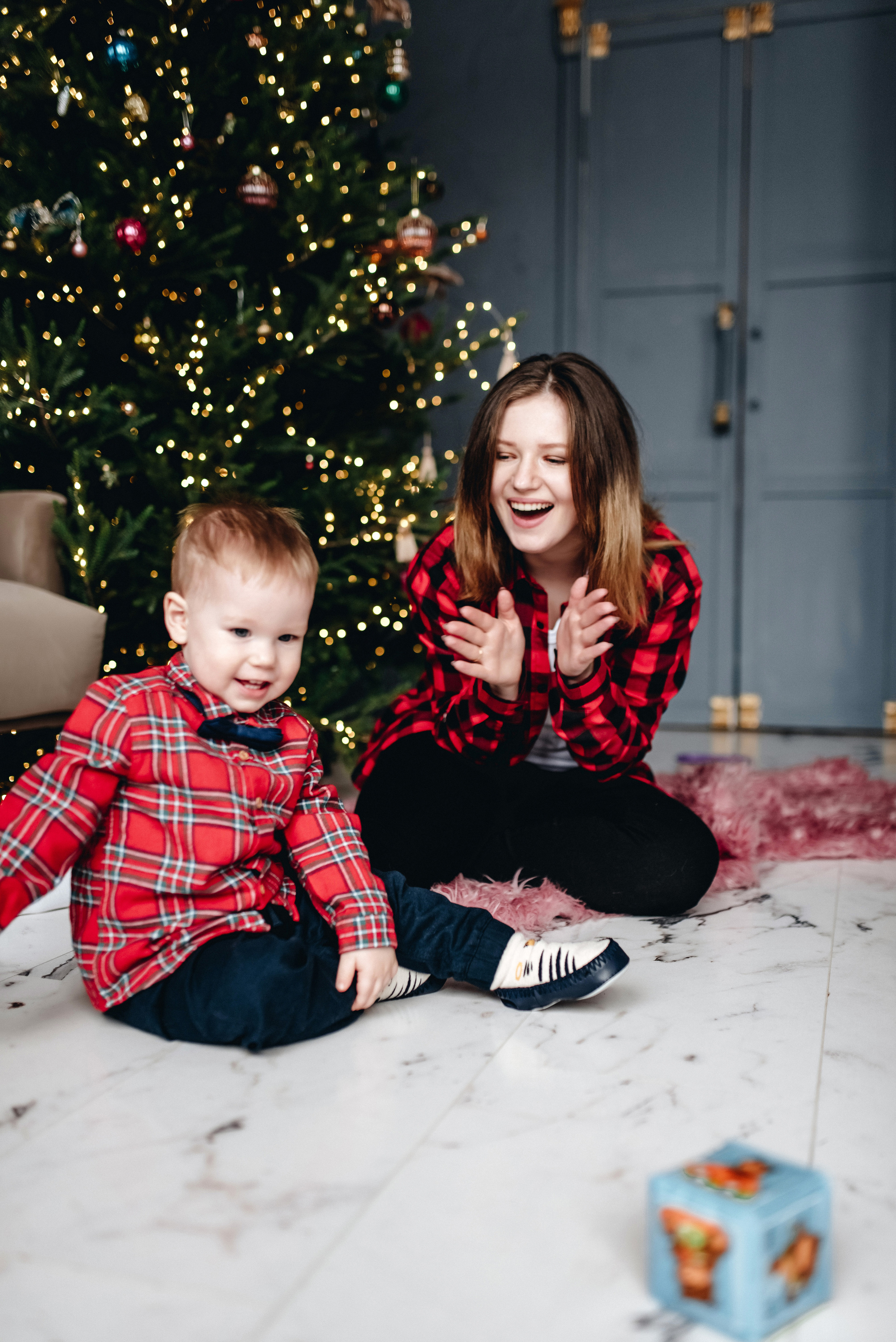 Ребята в клетчатых рубашках. Фотограф Минск Катерина Кирик