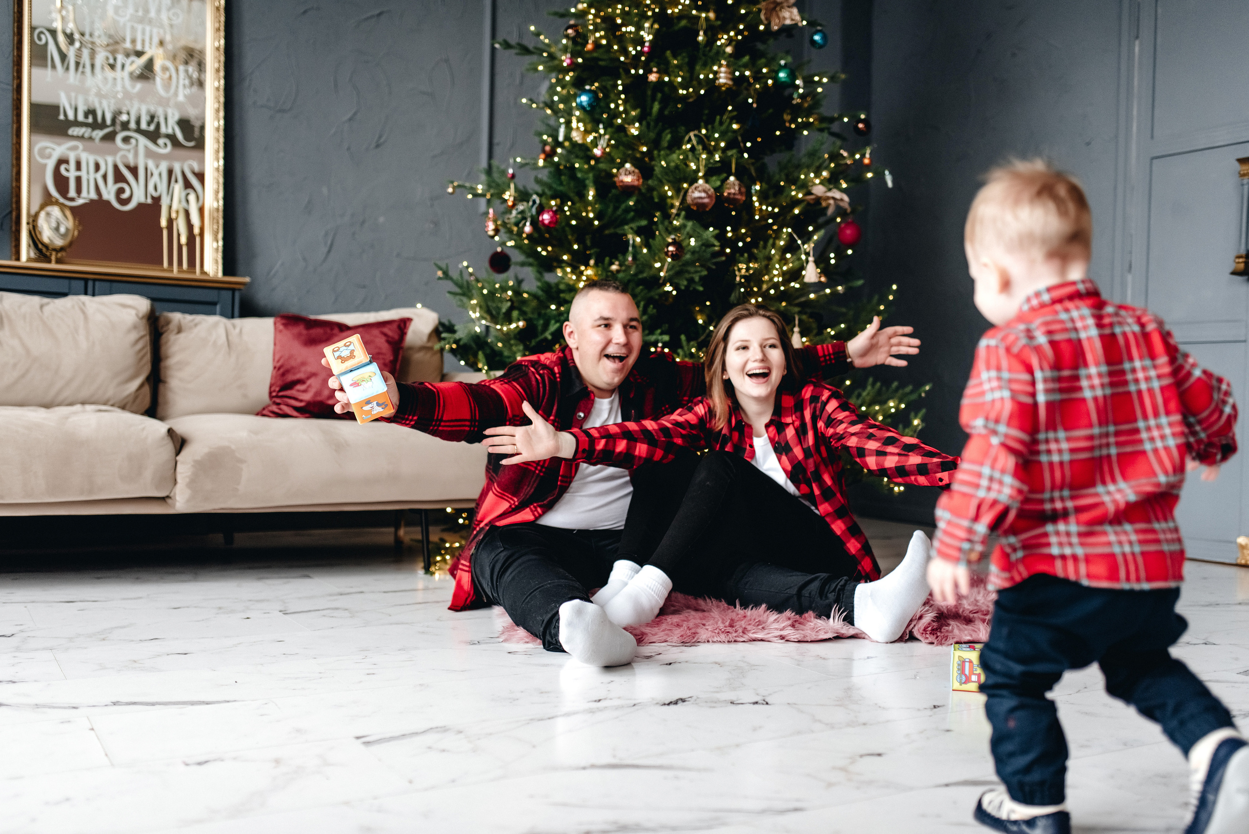 Ребята в клетчатых рубашках. Фотограф Минск Катерина Кирик